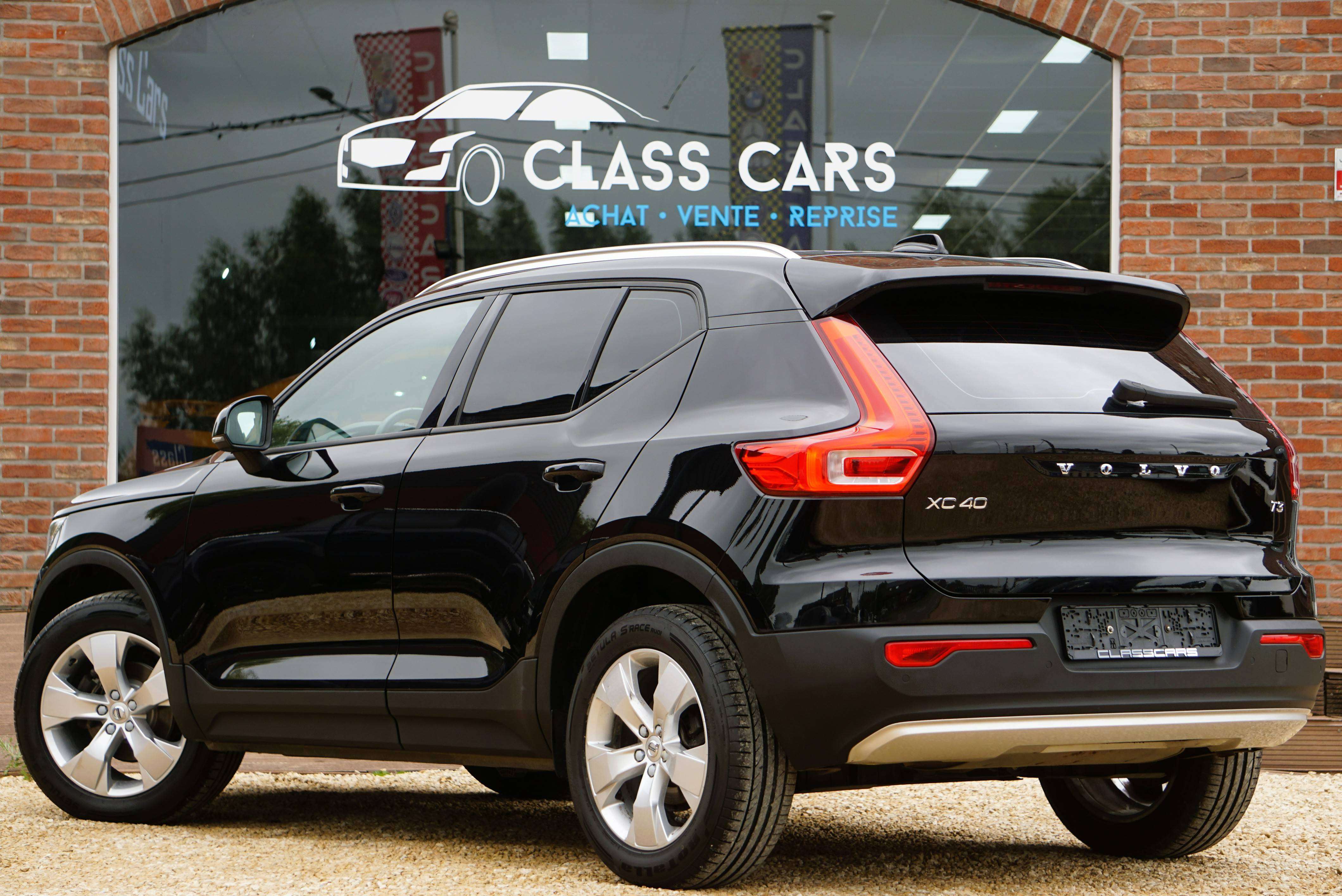 Volvo XC40 1.5 T3 Momentum Pro -CUIR-CARPLAY-NAVI-CAMERA-EU6d