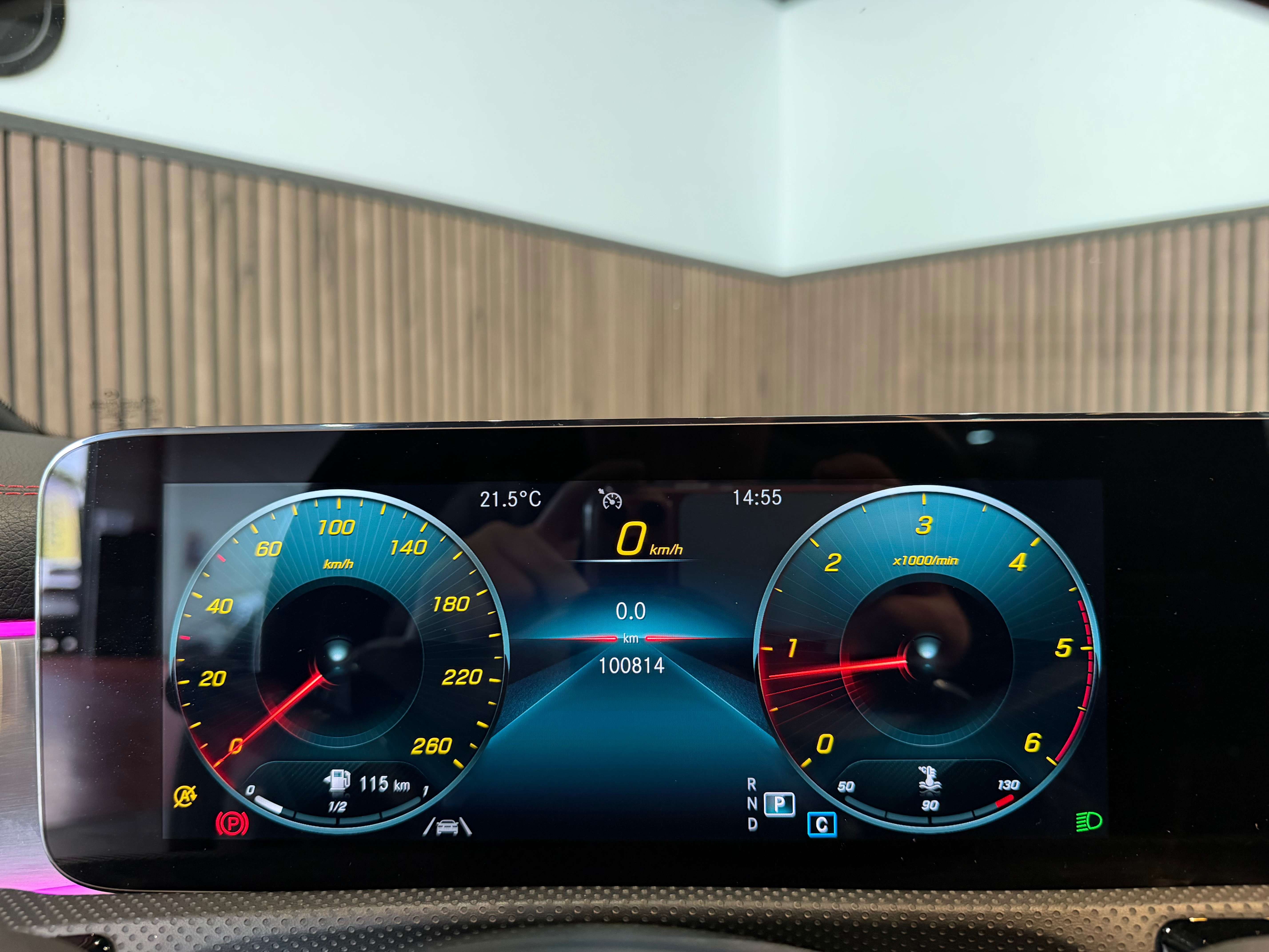 Mercedes-Benz CLA 180 d AMG Line - GARANTIE 12MOIS - TOIT OUVRANT - 2.0 DIESEL - AUTOMATIQUE
