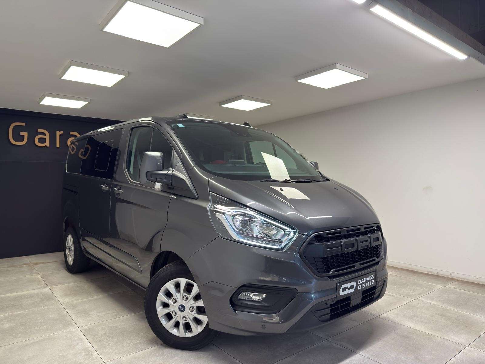 Ford Transit Custom L2H1 Limited Titanium Double Cabine**GPS**CAMEREA*