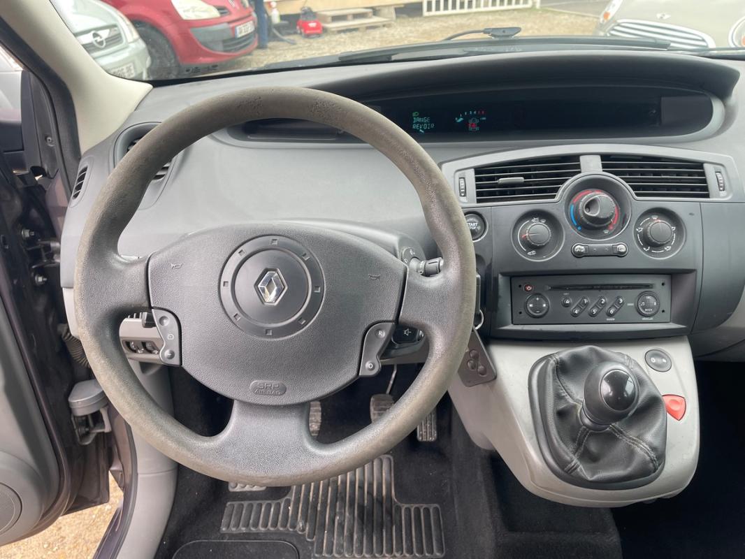 Renault Scenic 1.9 DCI 125CH OK PREMIERE MAIN REVISEE BUG DEMARRAGE ROULE