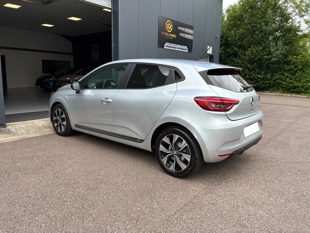 Renault Clio 5 1.6 E-TECH 145H HYBRID | 1ERE MAIN SUIVI SOCIETE 2 PLACES PEU KM CARPLAY 01