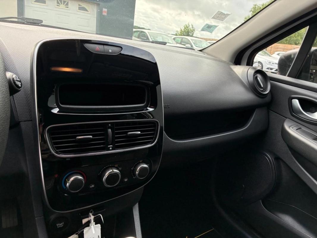 Renault Clio 4 (IV) | TCE 75 BUSINESS 1ER MAIN FR SUIVI SOCIETE 2 PL.| FAIBLE KM FD547