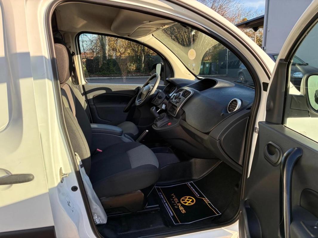 Renault Kangoo Express FOURGON 1.5 BDCI 95 | RADAR DE RECUL GPS SUIVI COMPLET 1ERE MAIN GA517
