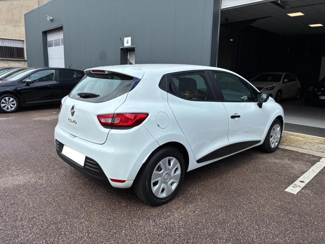 Renault Clio 4 (IV) | TCE 75 BUSINESS 1ER MAIN FR SUIVI SOCIETE 2 PL.| FAIBLE KM FD021