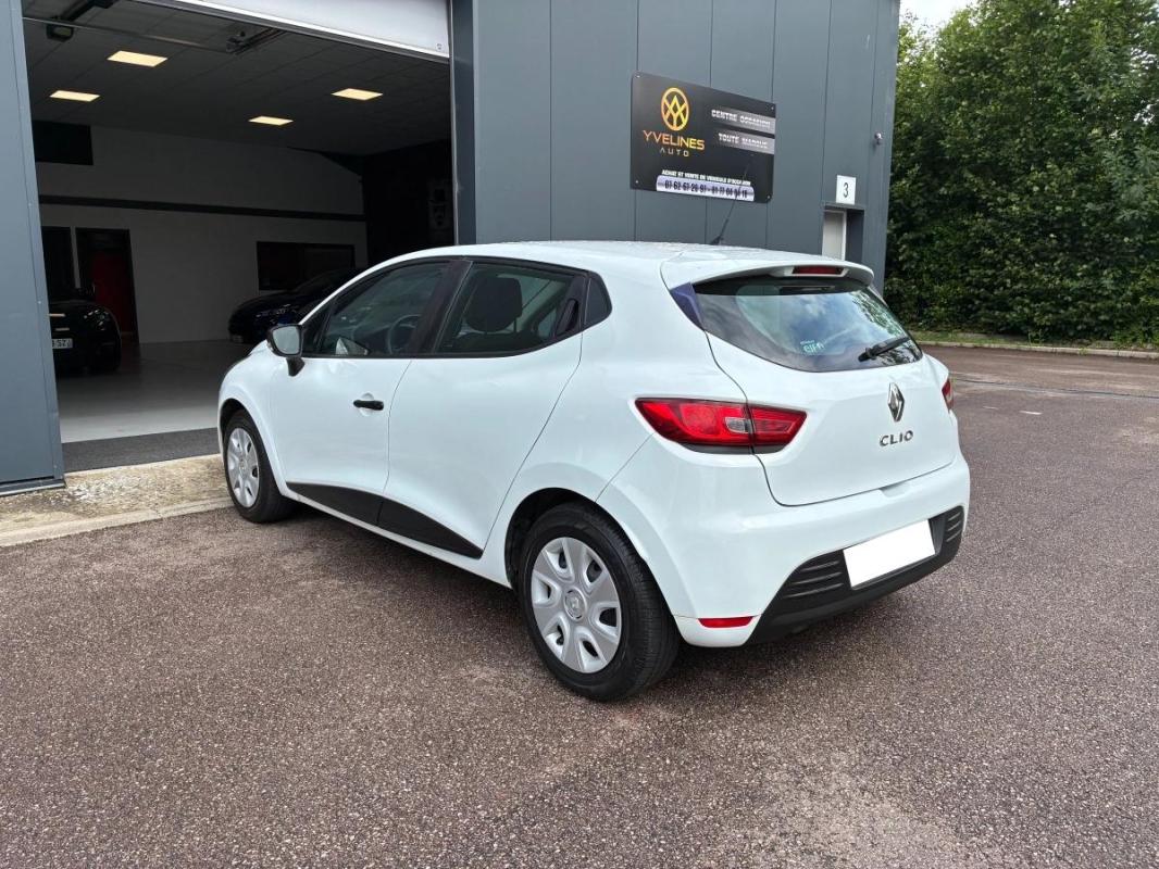 Renault Clio 4 (IV) | TCE 75 BUSINESS 1ER MAIN FR SUIVI SOCIETE 2 PL.| FAIBLE KM FD021