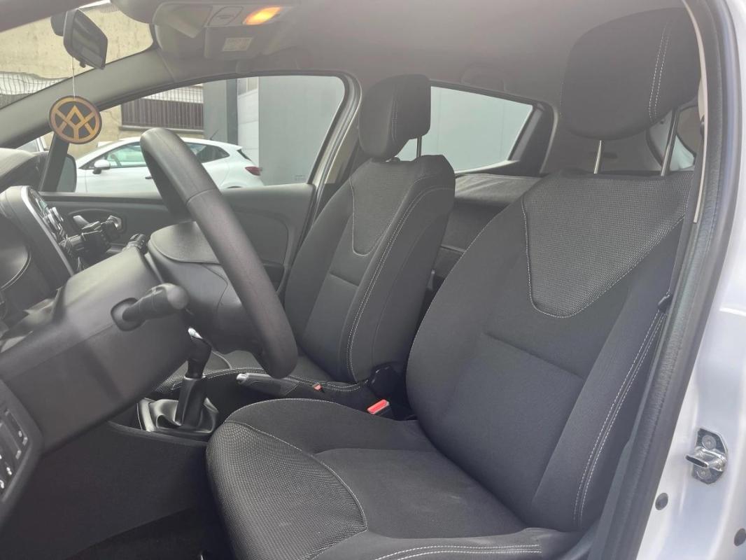 Renault Clio 4 (IV) PH2 | DCI 75 BUSINESS 1ERE MAIN FR SUIVI SOCIETE 2 PLACES FAIBLE KM |FG421
