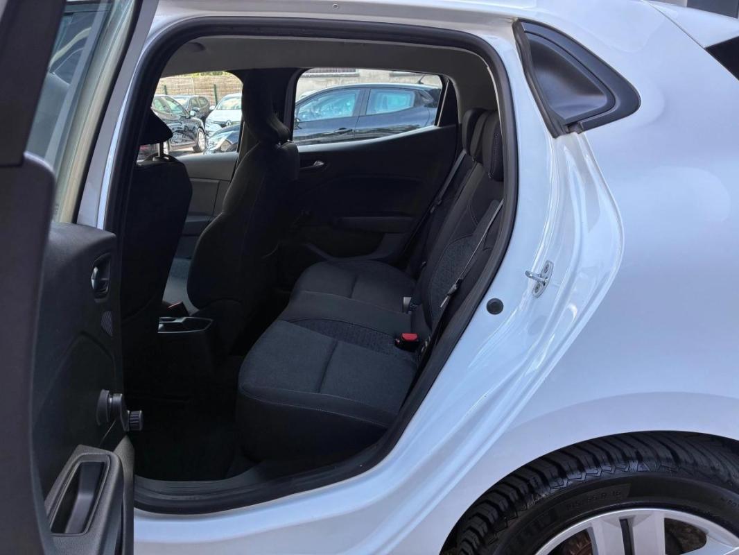 Renault Clio 5 (V) 1.0 TCE 100 BUSINESS | GPS CARPLAY 1ERE MAIN SUIVI COMPLET REF01