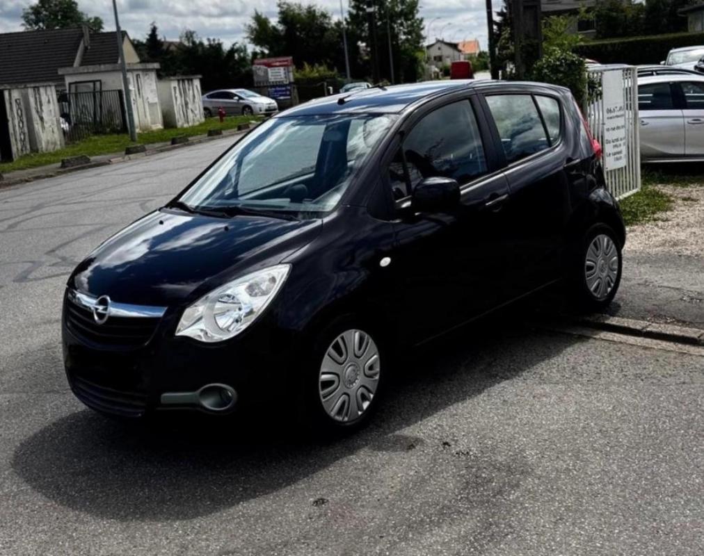 Opel Agila 