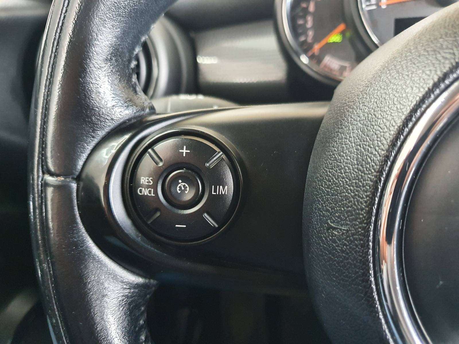 MINI Cooper D 🟢1.5 DIESEL 116CV - GPS - CAPTEURS - CRUISE