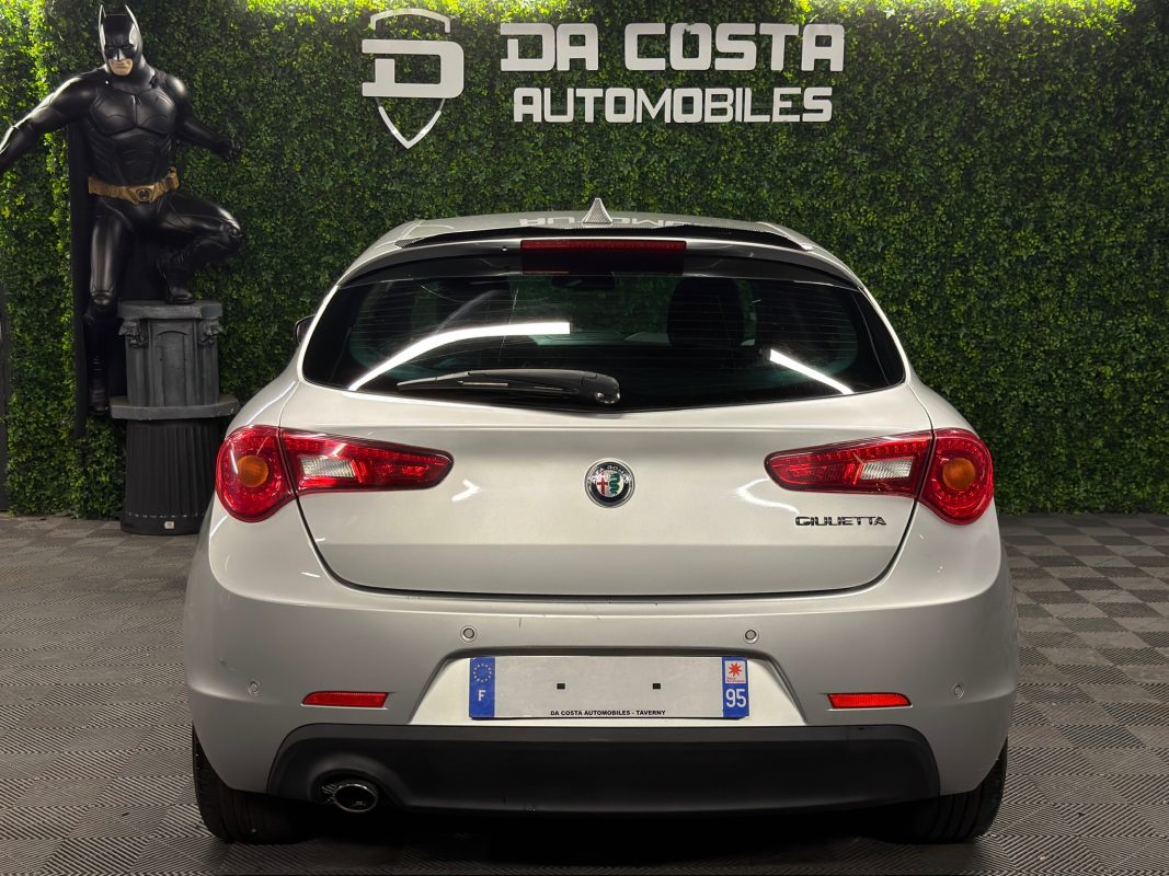 Alfa Romeo Giulietta III PHASE 2 LUSSO 1.6 JTDM 120 Cv S&S - GARANTIE 1 AN