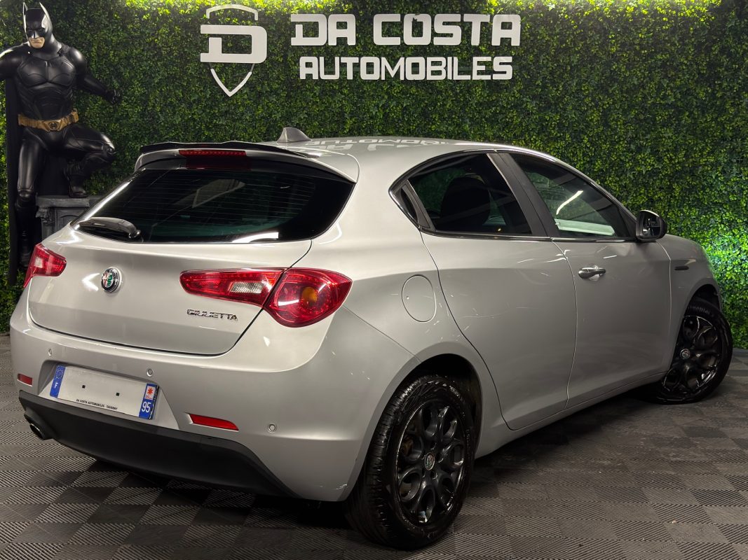 Alfa Romeo Giulietta III PHASE 2 LUSSO 1.6 JTDM 120 Cv S&S - GARANTIE 1 AN