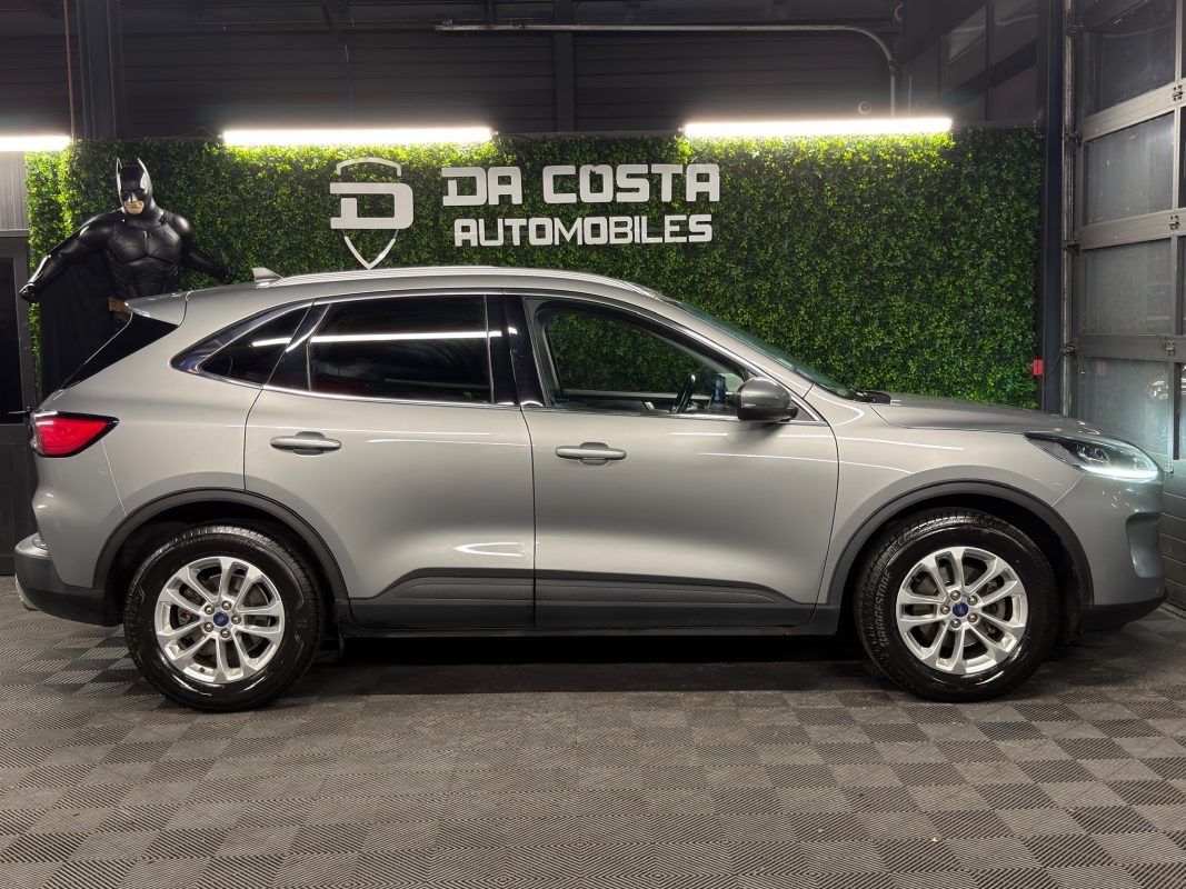 Ford Kuga III TITANIUM 1.0 ECOBOOST 150 Cv 1ERE MAIN APPLE & ANDROID CRIT AIR 1 BVM6 - GARANTIE AN