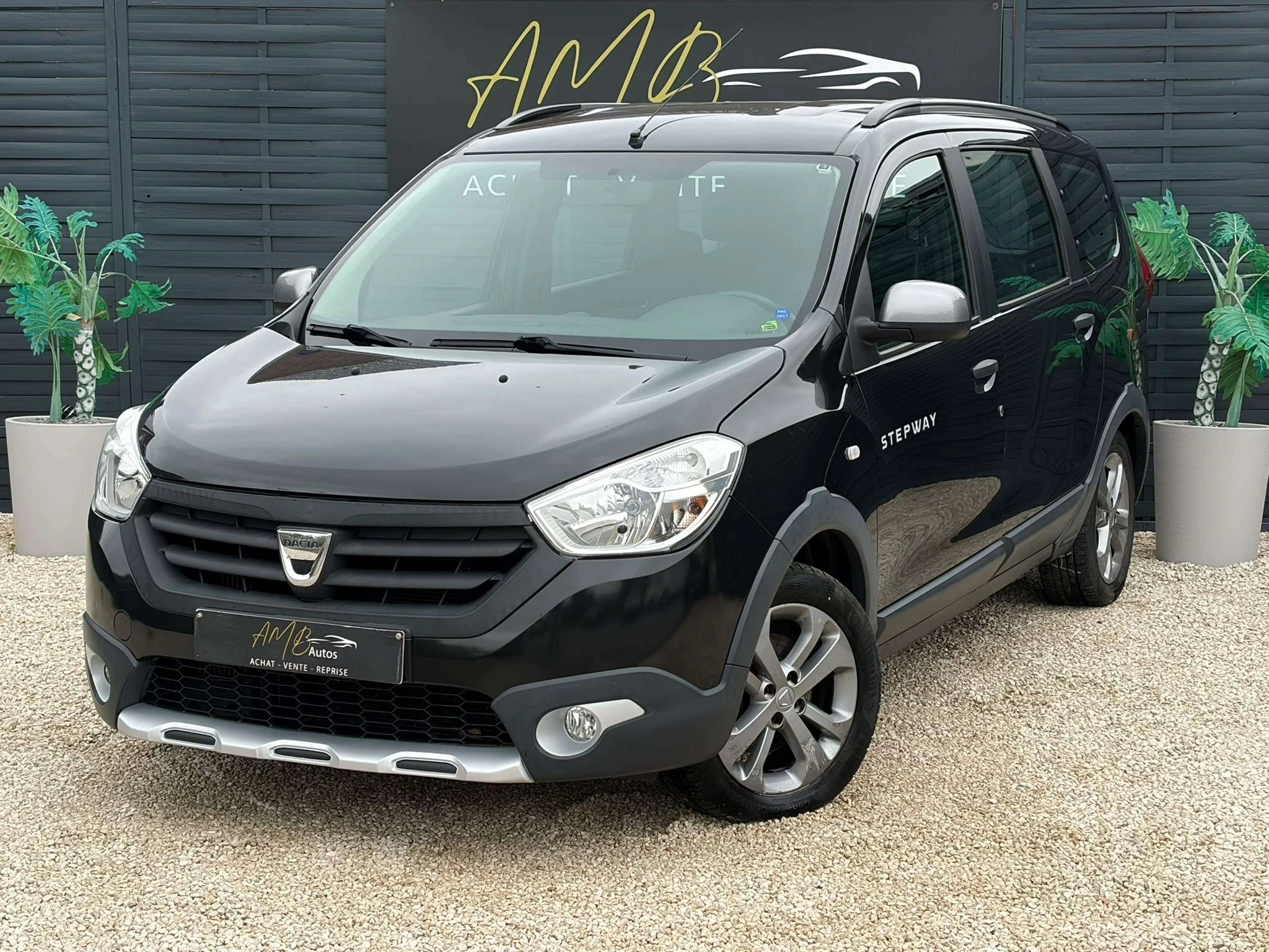 Dacia Lodgy 1.2 TCe */* STEPWAY+7pl.+GPS */*