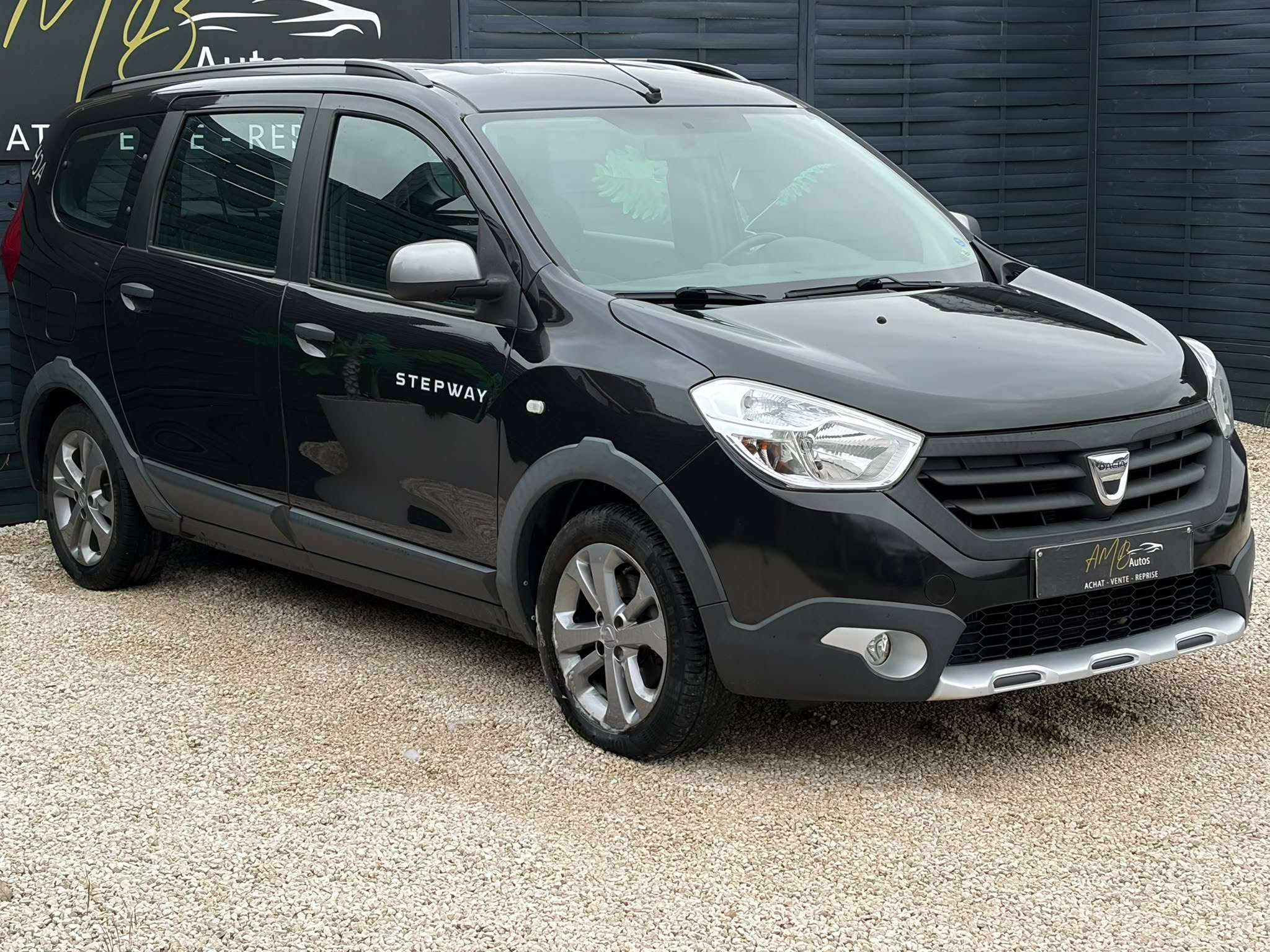 Dacia Lodgy 1.2 TCe */* STEPWAY+7pl.+GPS */*