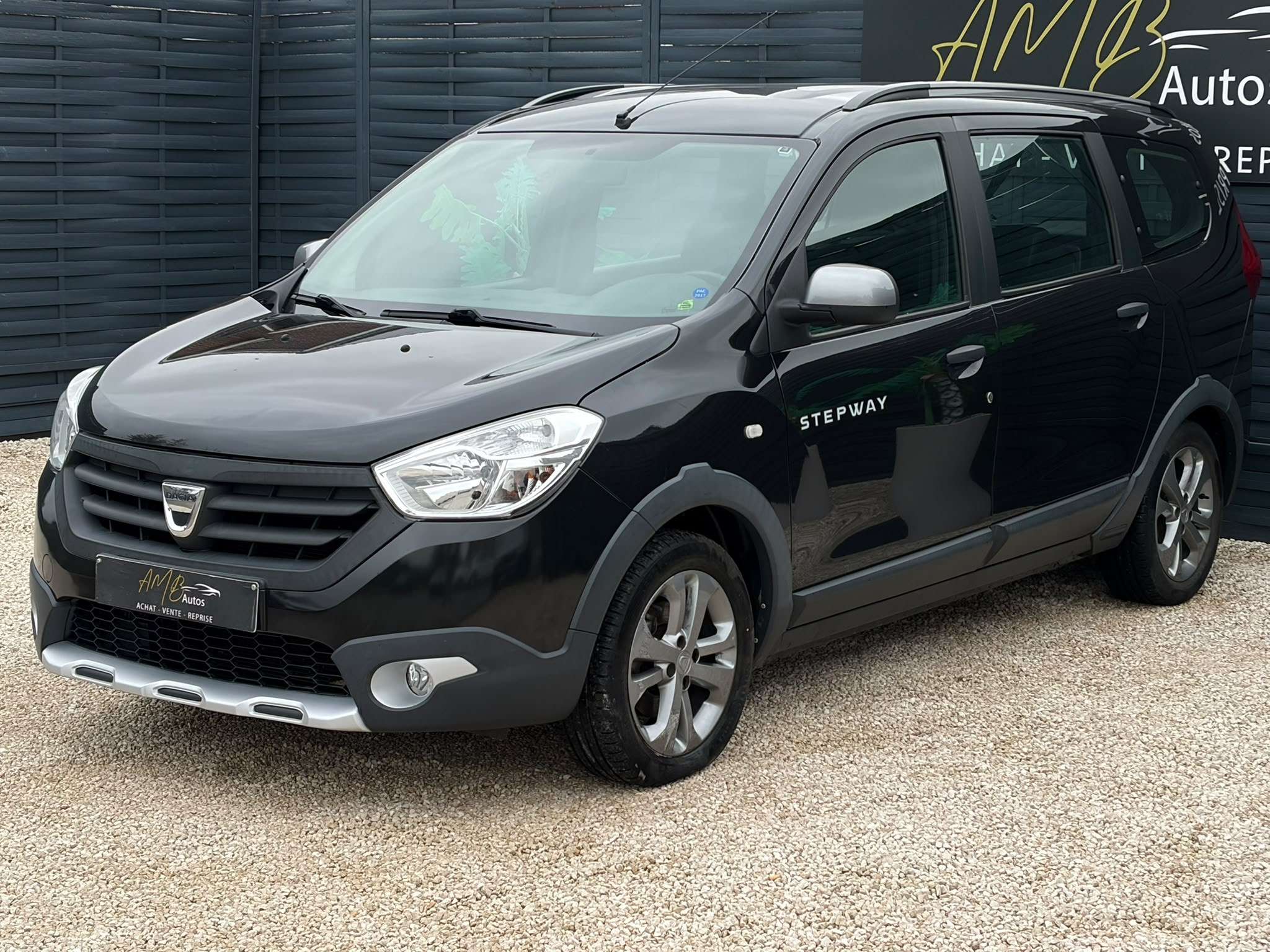 Dacia Lodgy 1.2 TCe */* STEPWAY+7pl.+GPS */*