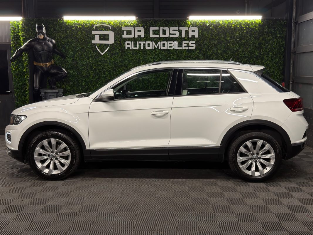 Volkswagen T-roc CARAT 1.5 TSI EVO 150 1ERE MAIN DSG7 APPLE & ANDROID VIRTUAL COCKPIT Garantie 1 an