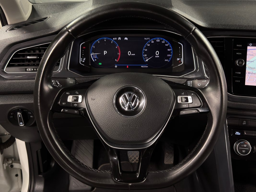 Volkswagen T-roc CARAT 1.5 TSI EVO 150 1ERE MAIN DSG7 APPLE & ANDROID VIRTUAL COCKPIT Garantie 1 an