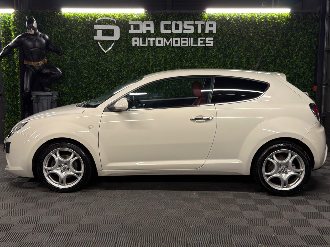 Alfa Romeo Mito Phase 2 EXCLUSIVE 1.4 TB MultiAir 135 S&S 1ERE MAIN INTERIEUR CUIR - GARANTIE 1 AN