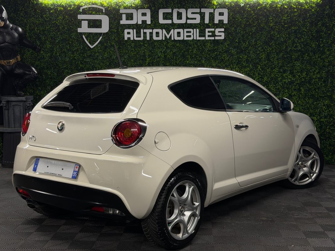 Alfa Romeo Mito Phase 2 EXCLUSIVE 1.4 TB MultiAir 135 S&S 1ERE MAIN INTERIEUR CUIR - GARANTIE 1 AN