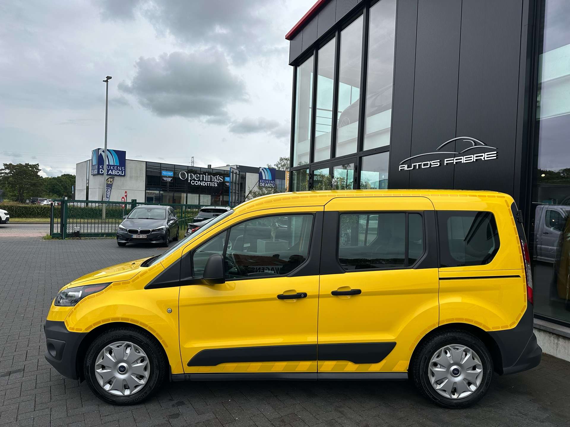Ford Tourneo Connect 1.0 EcoBoost. Airco 5 Places 150000 km