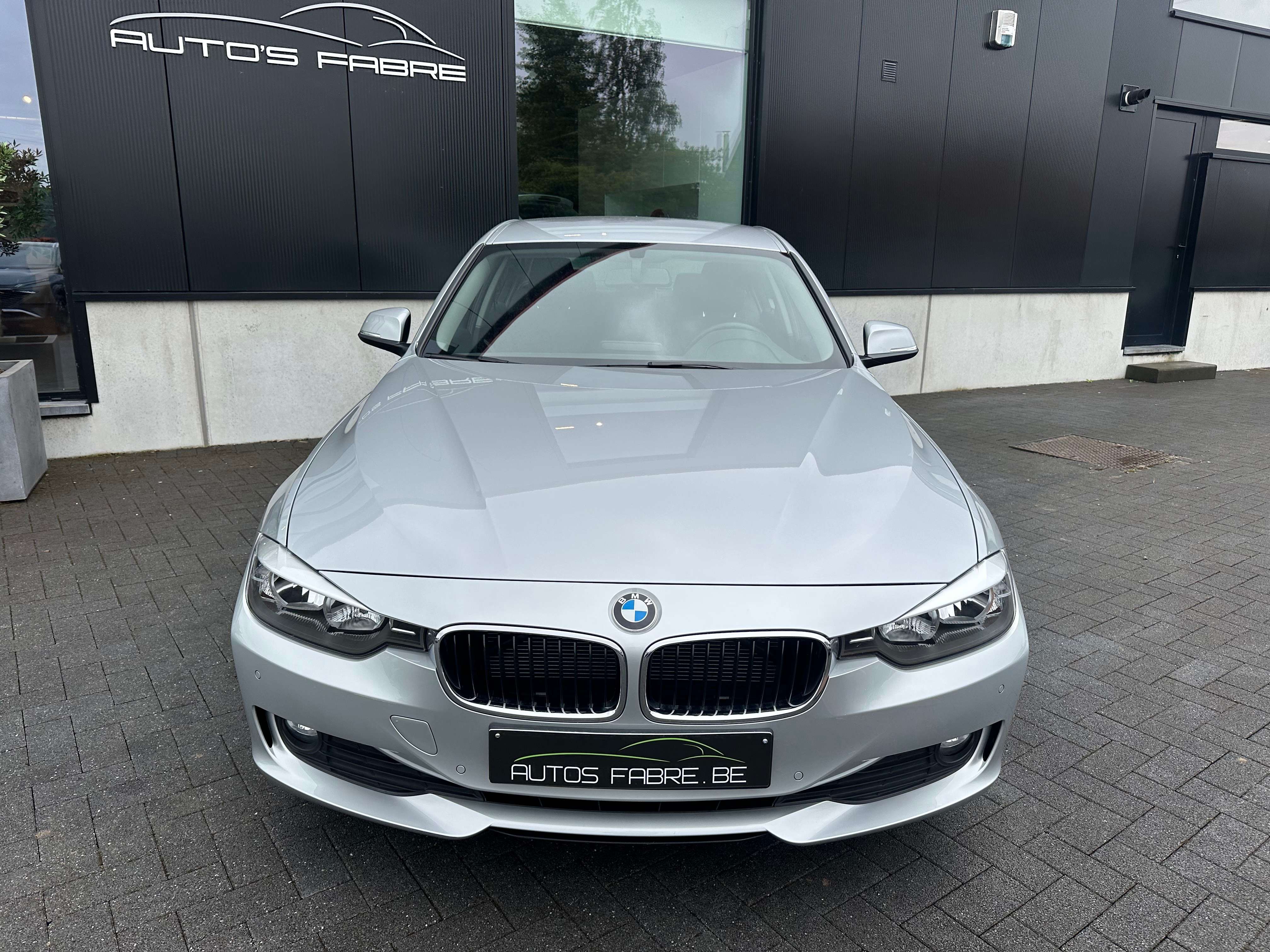 BMW 316 A Automaat Leder Airco Nieuwstaat " Sterfgeval "