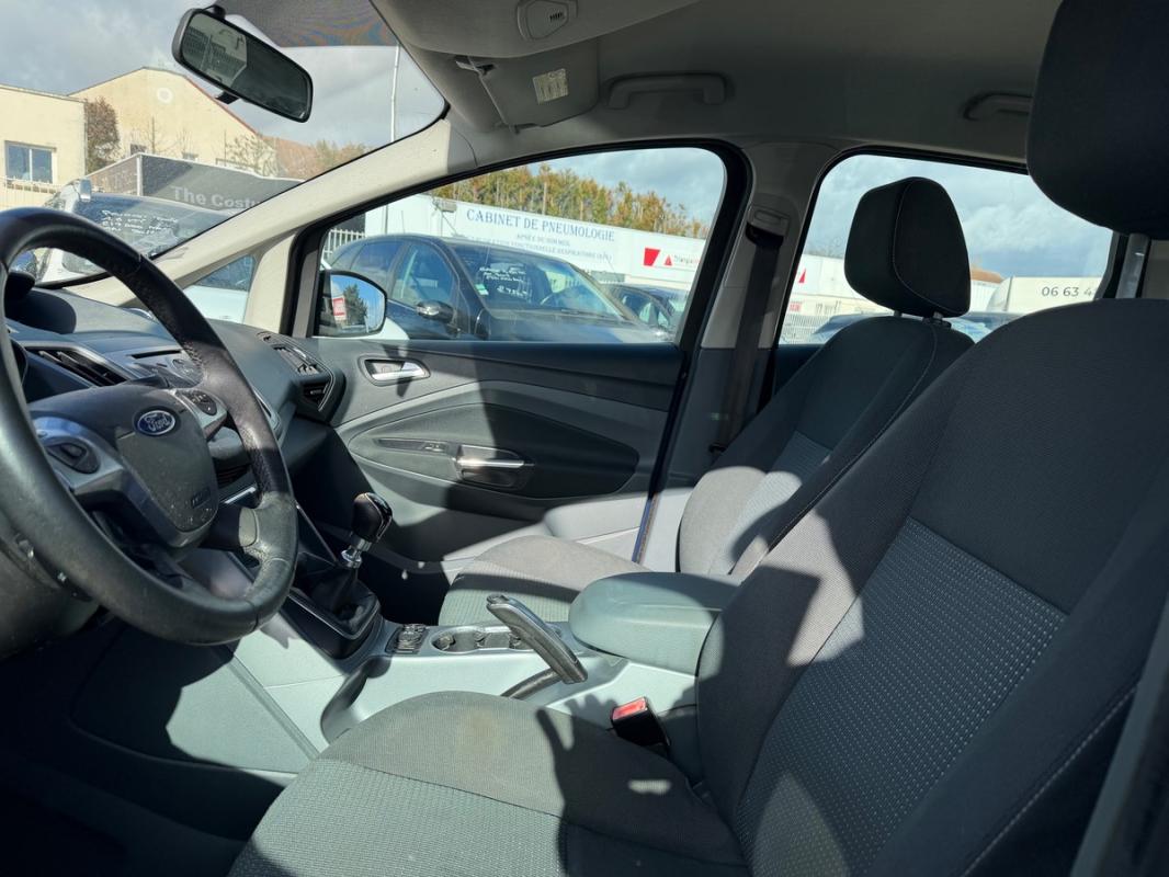 Ford C-max 1.6 TDCI 95CH DIESEL BON ETAT GENERAL DÉMARRE ROULE