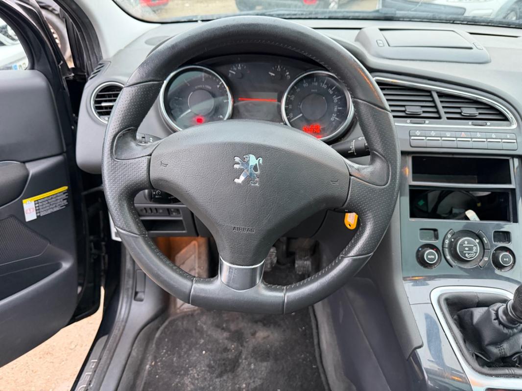 Peugeot 5008 2L HDI 150 CH REVISEE OK BON ETAT GENERAL