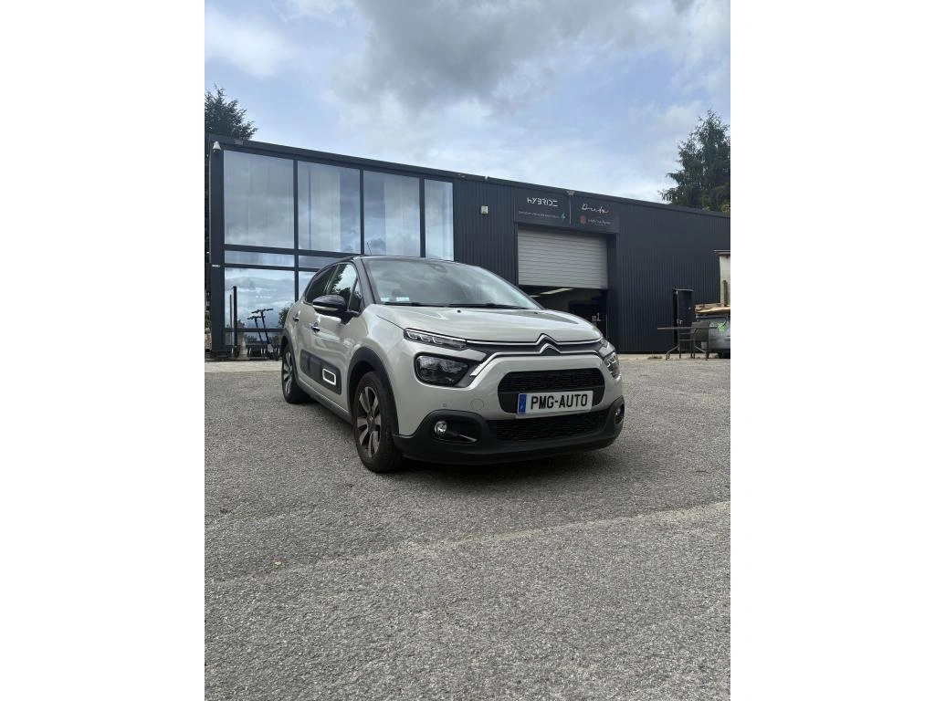 Citroen C3 1.2 PureTech 12V - 110 S&S 2016 BERLINE Shine PHASE 2