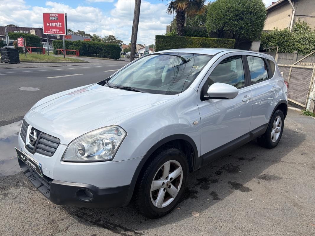 Nissan Qashqai 1.5 dCi Visia BLUETOOTH RADARS RÉGULATEUR EMBRAYAGE NEUF PAYER EN 3FOIS