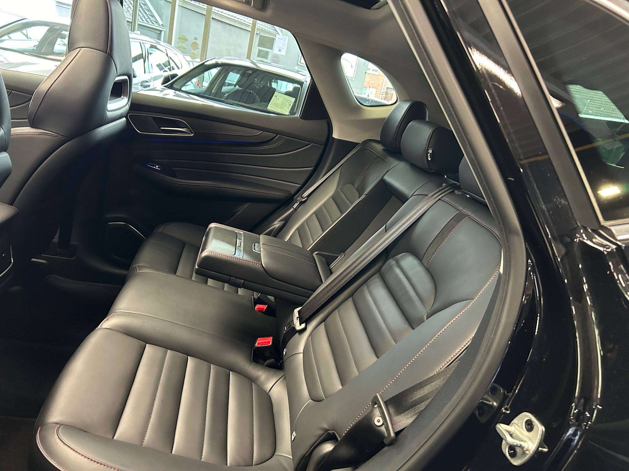 MG EHS 1.5T PHEV Luxury Alu18"/Acc/Pano/Led/Leder/SportZet/Gps/Cam360/Keyless *1j garantie*