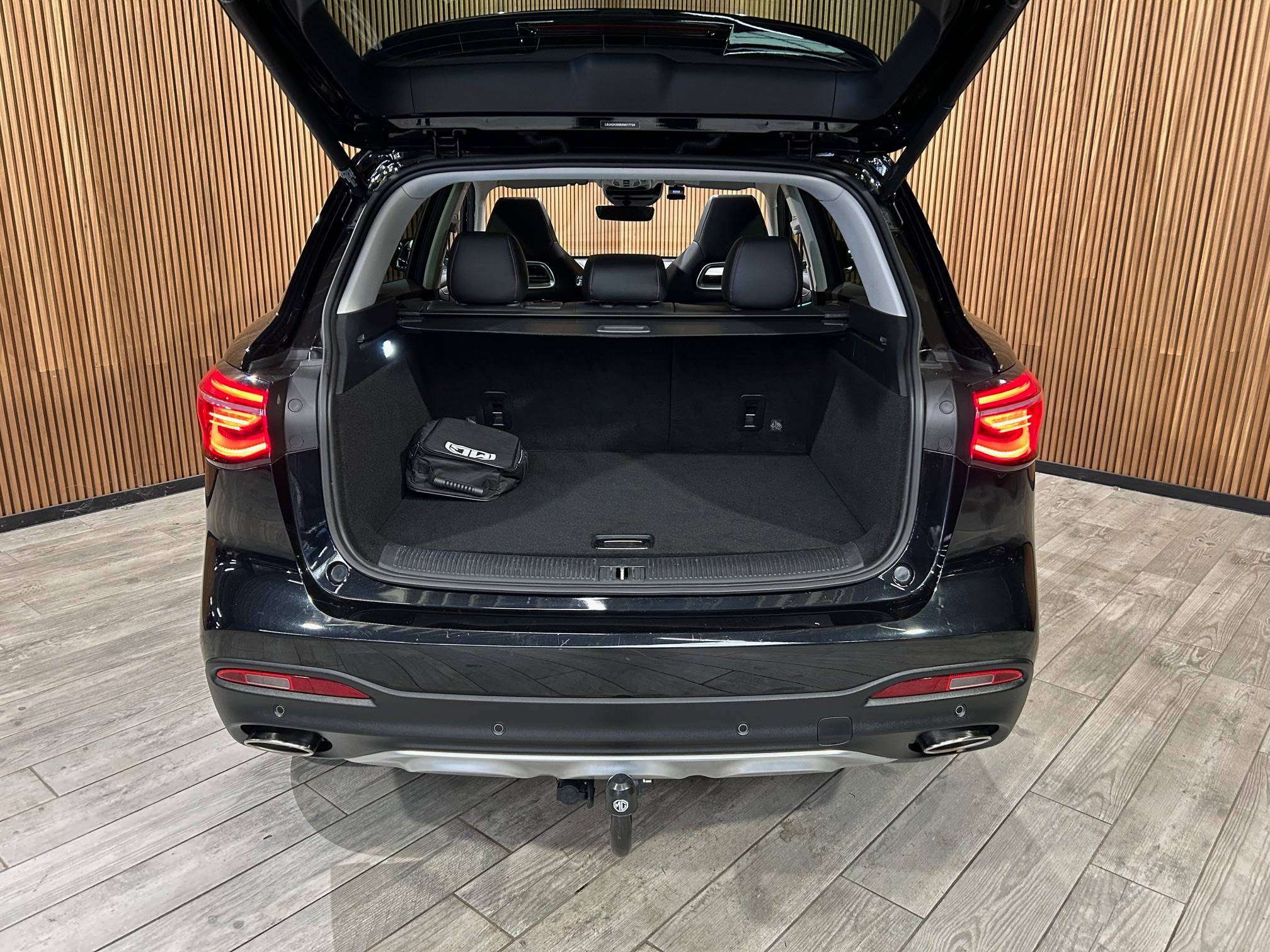 MG EHS 1.5T PHEV Luxury Alu18"/Acc/Pano/Led/Leder/SportZet/Gps/Cam360/Keyless *1j garantie*