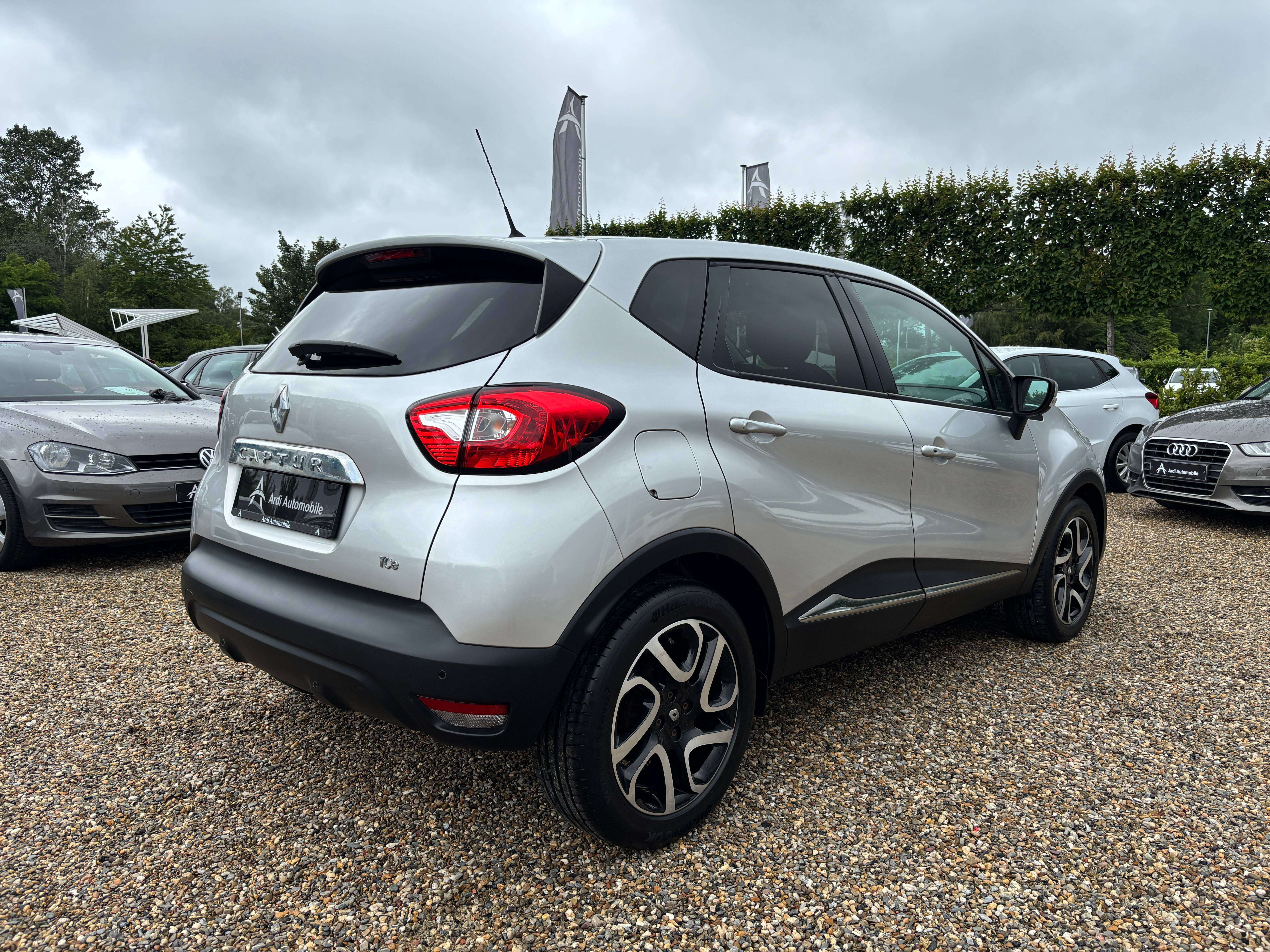 Renault Captur 1.2 TCe *CRUISE CONTROL*KEYLESS*CAPTEUR AR*GARANTIE*