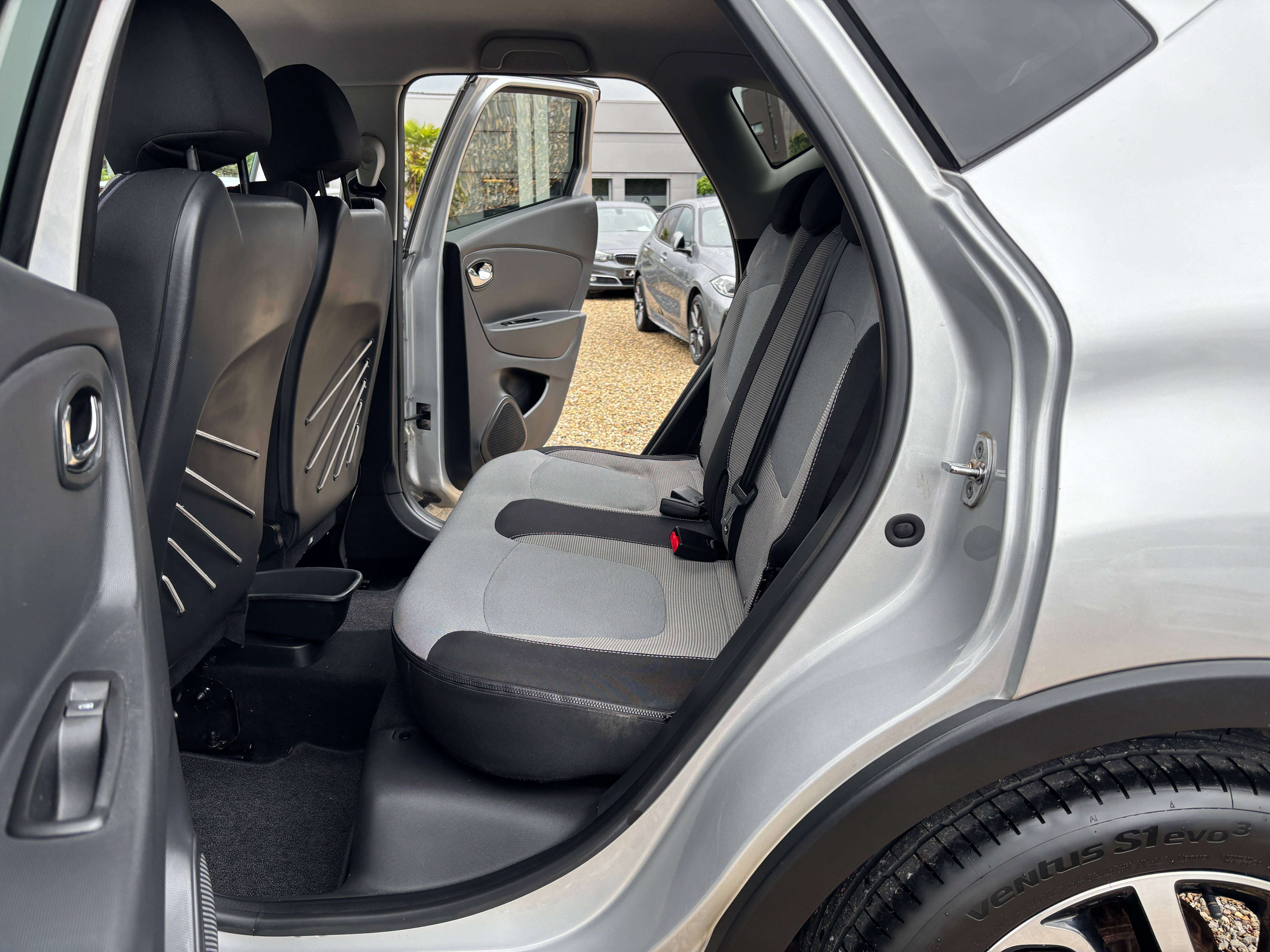 Renault Captur 1.2 TCe *CRUISE CONTROL*KEYLESS*CAPTEUR AR*GARANTIE*