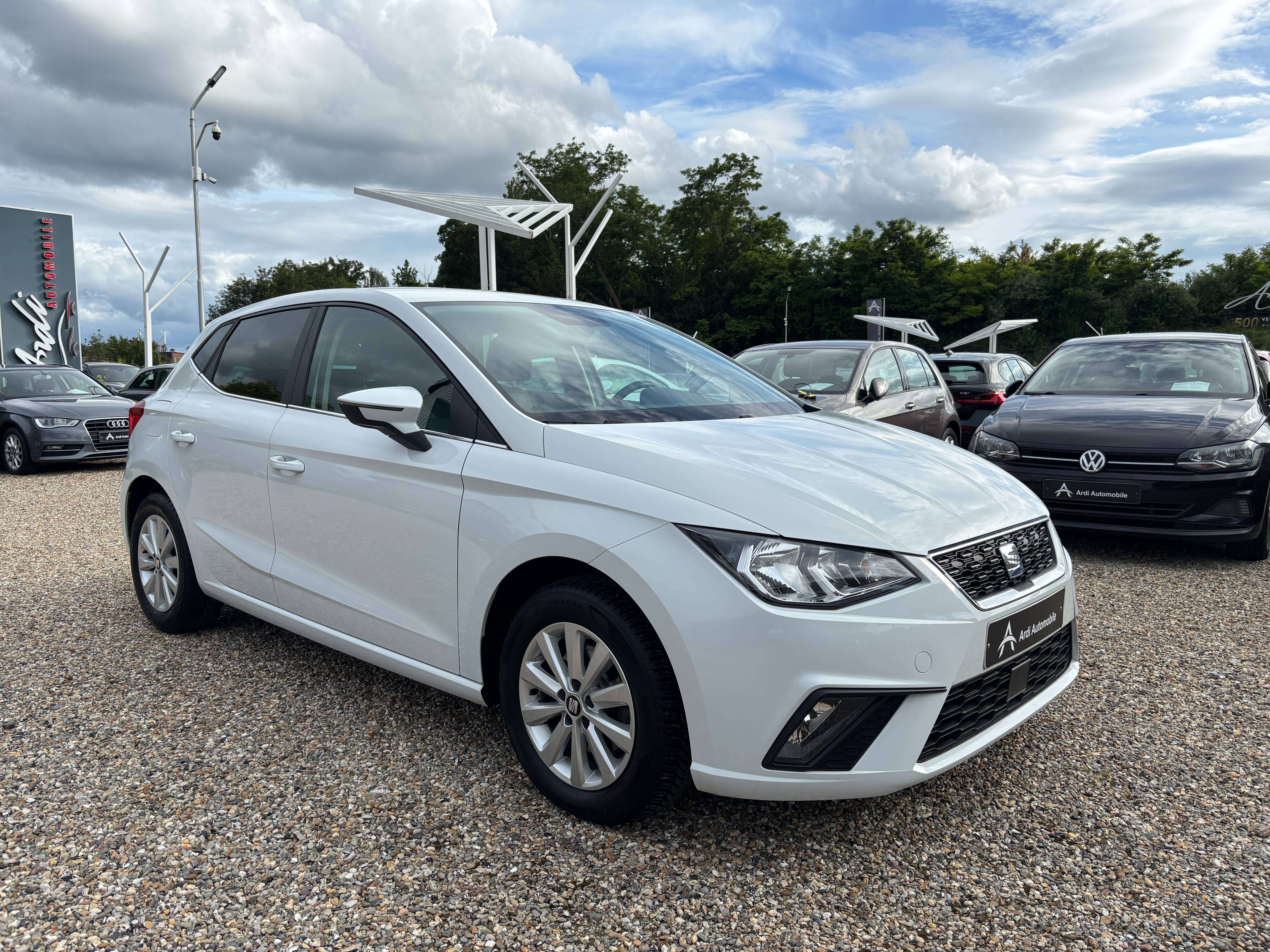 SEAT Ibiza 1.6 TDI *CARPLAY*CRUISE CONTROL*LED*1ER PROPRIO*GARANTIE*