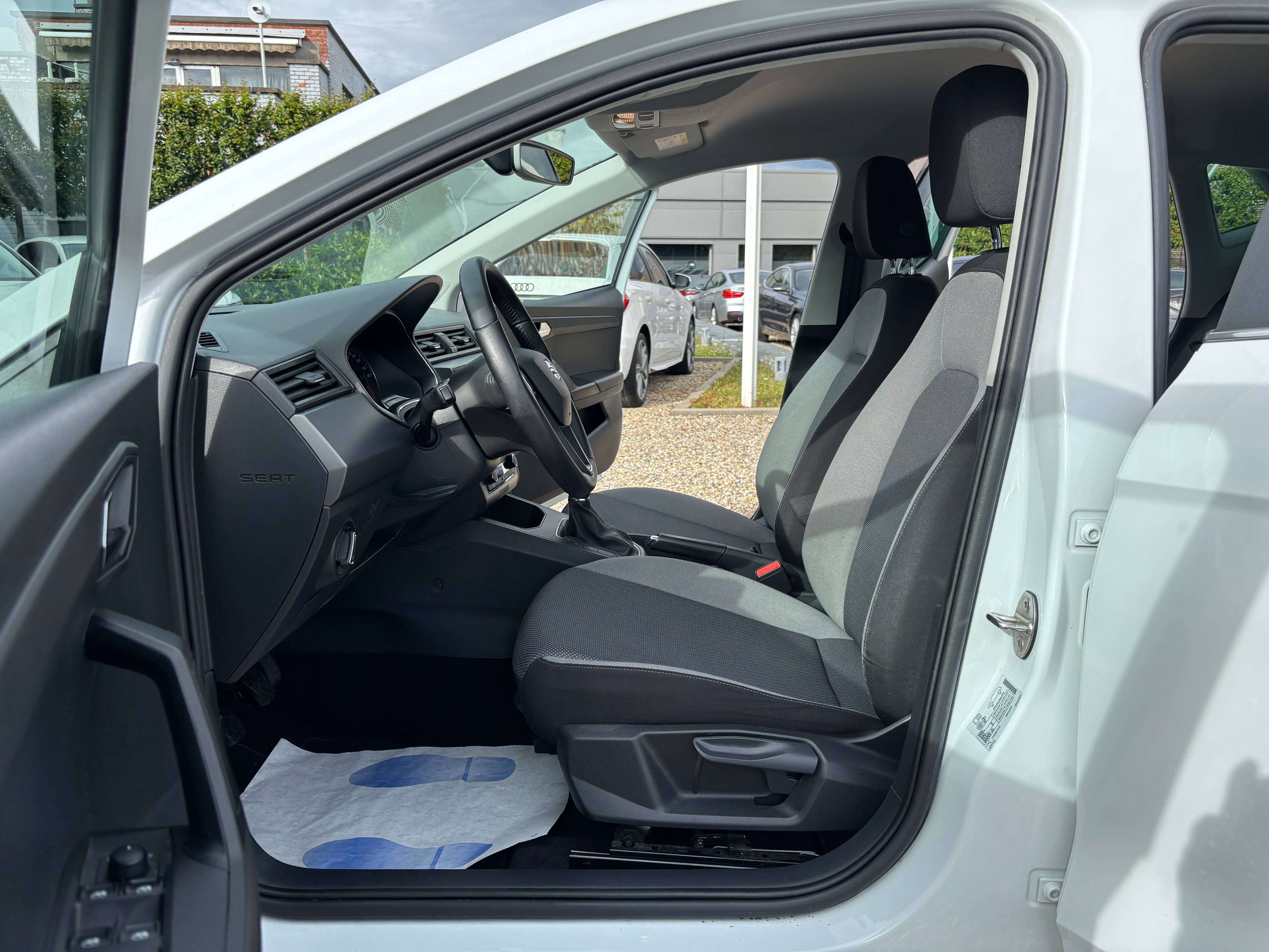 SEAT Ibiza 1.6 TDI *CARPLAY*CRUISE CONTROL*LED*1ER PROPRIO*GARANTIE*