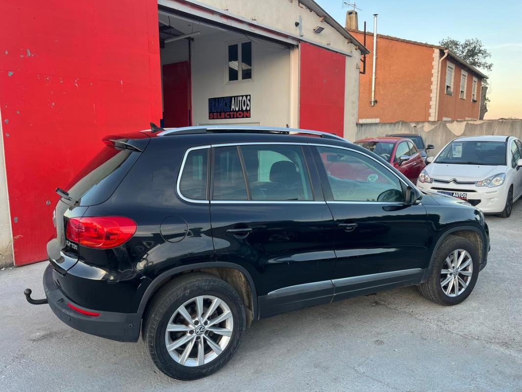 Volkswagen Tiguan 2.0 TDI 140 CH 4 MOTIONS CARAT BOITE AUTOMATIQUE