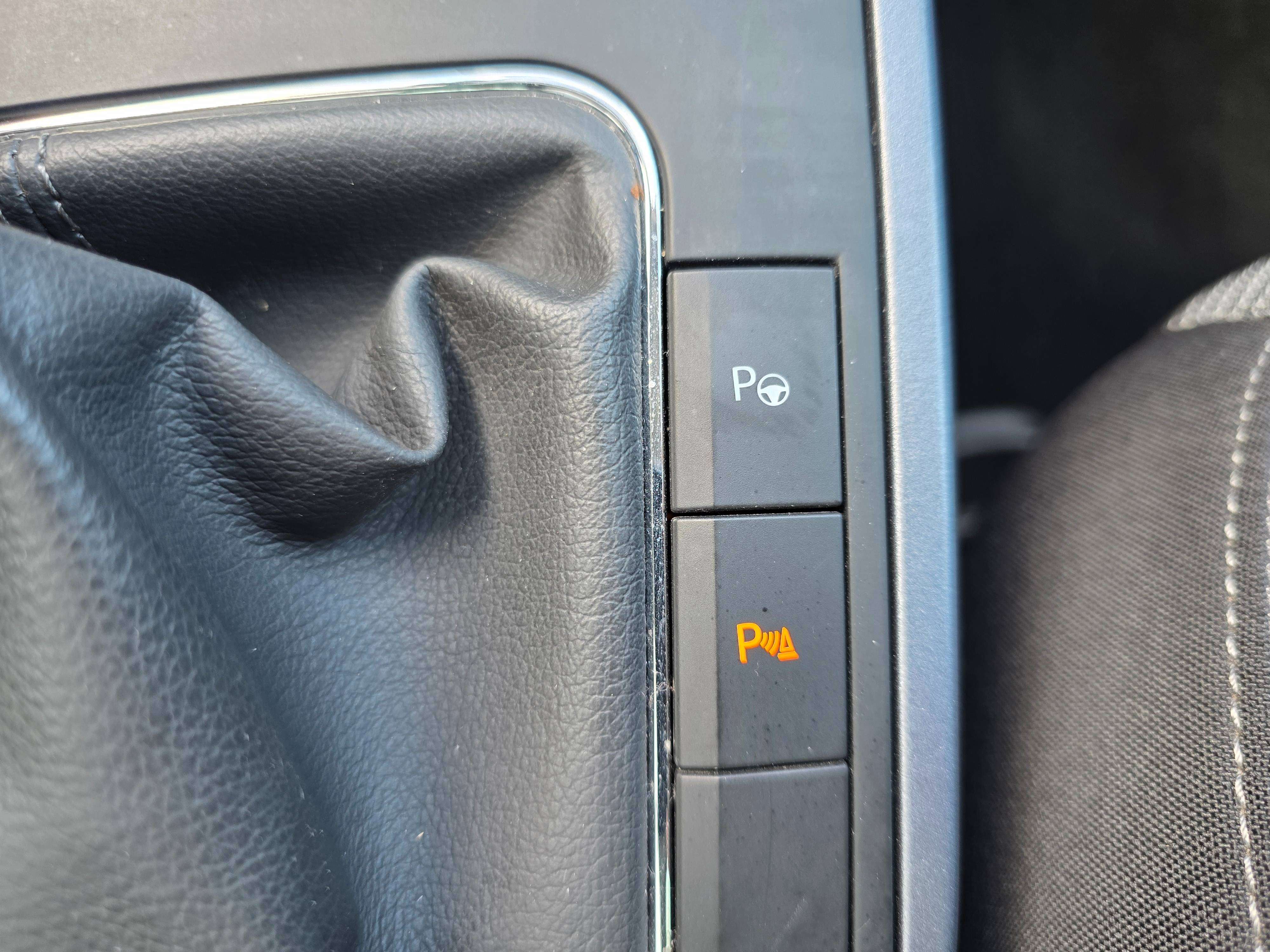 SEAT Arona 1.0 TSI Move! 2018' 33000km 1°EIG. IN NIEUWE STAAT !!
