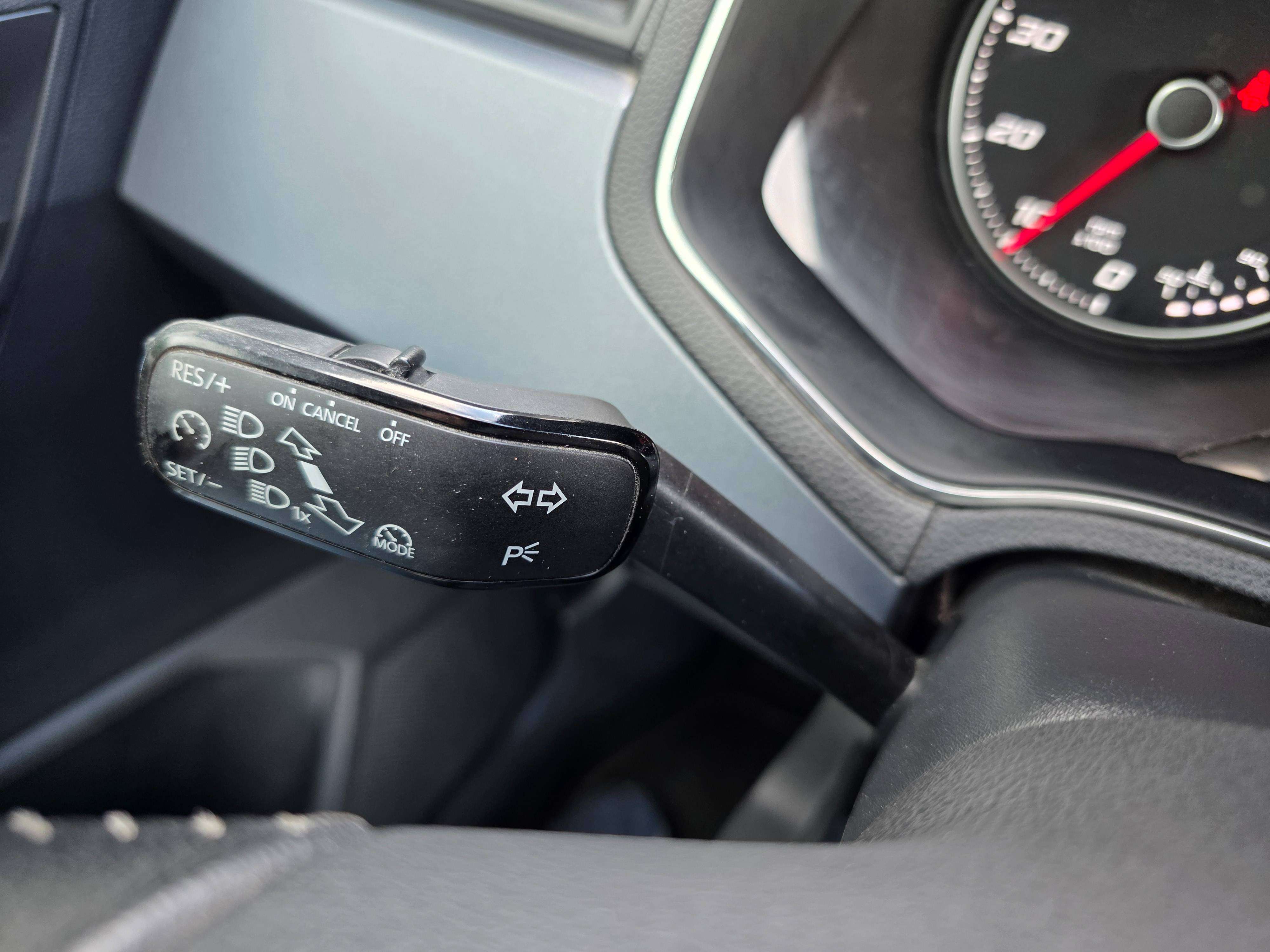 SEAT Arona 1.0 TSI Move! 2018' 33000km 1°EIG. IN NIEUWE STAAT !!