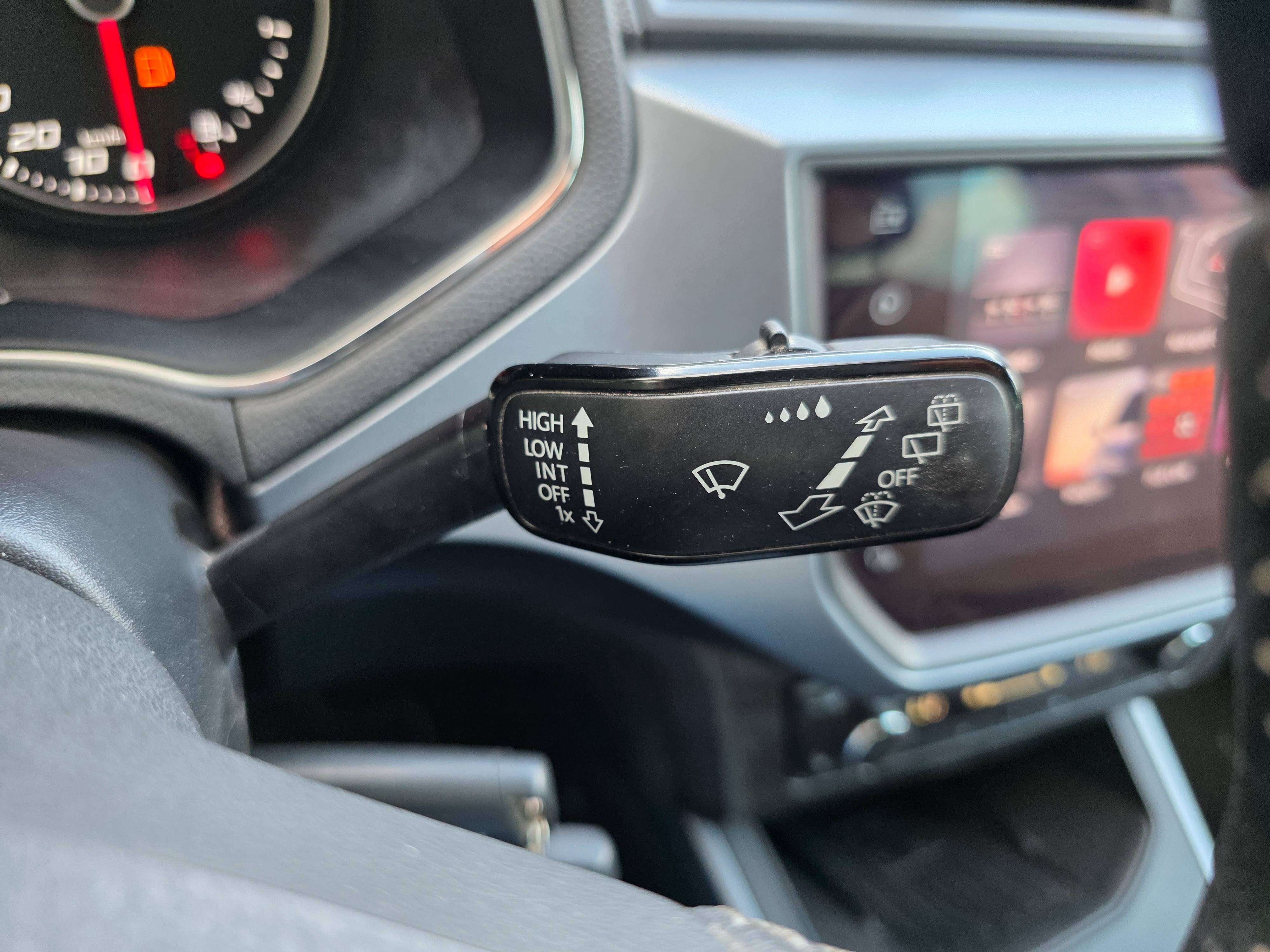 SEAT Arona 1.0 TSI Move! 2018' 33000km 1°EIG. IN NIEUWE STAAT !!