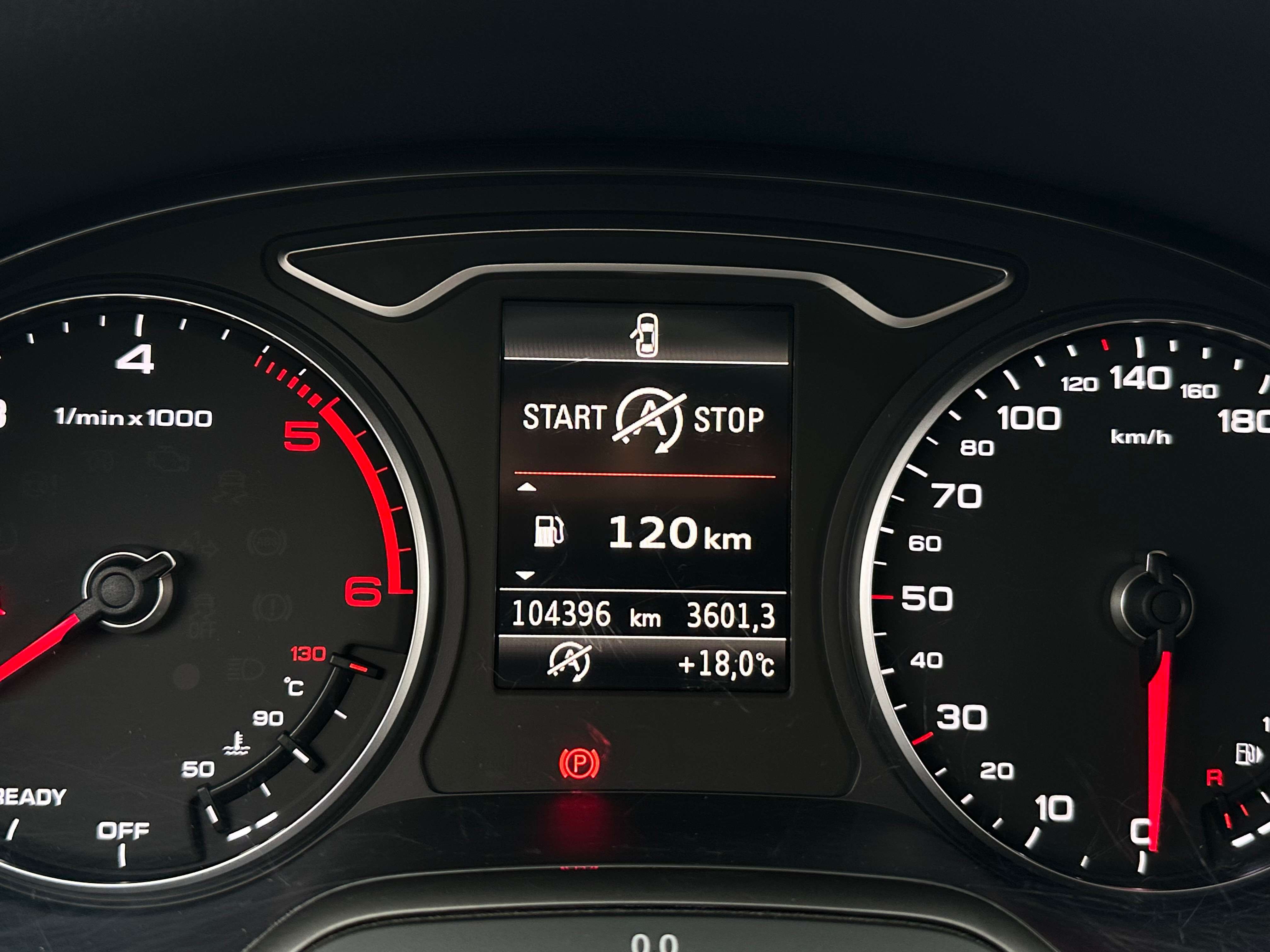 Audi A3 1.6*SPORTBACK*1ER PROP*CUIR*SIEGE CHAUFFANT*LED*NAVI*GARANTIE*