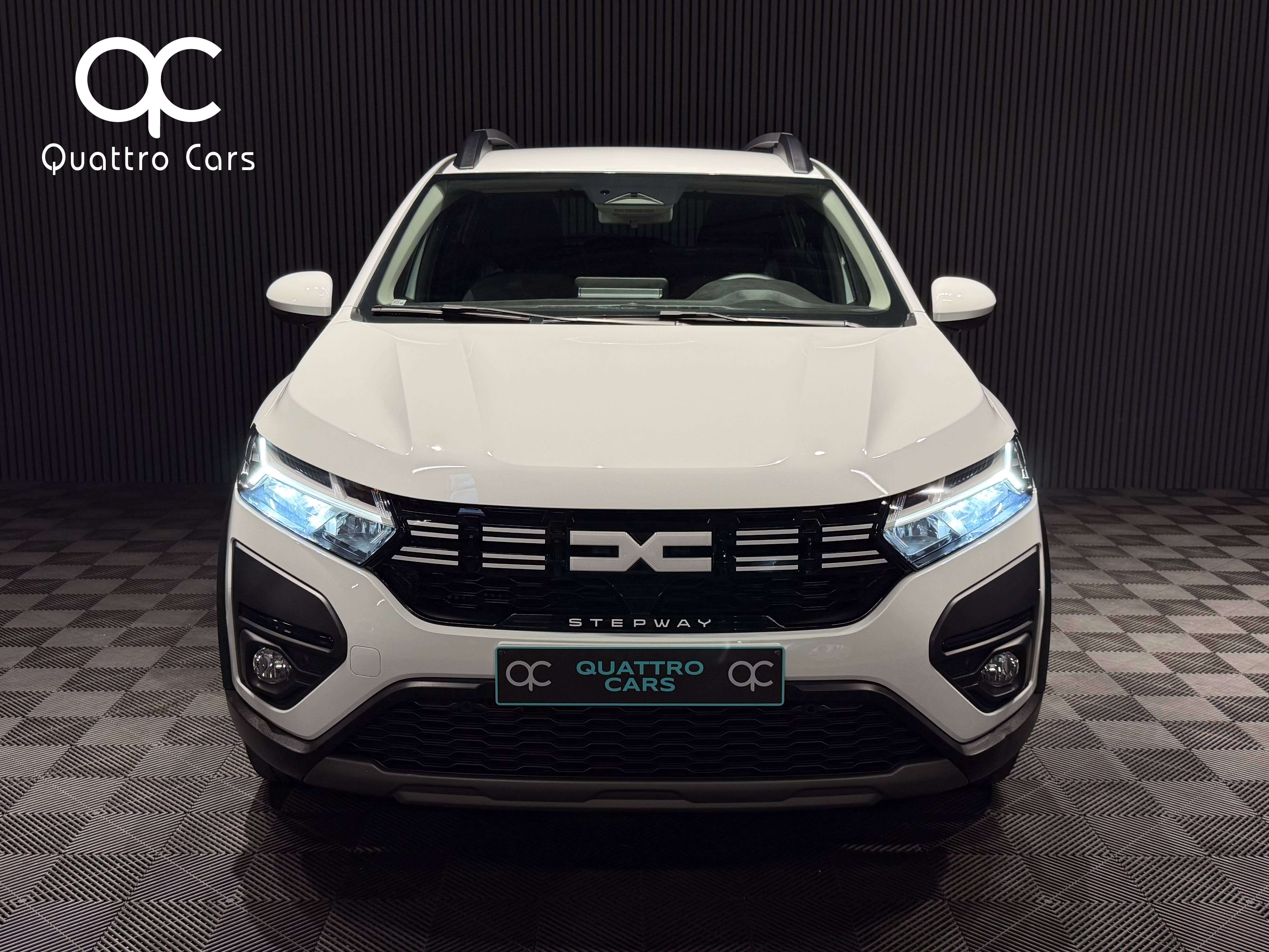 Dacia Sandero Stepway / 1.0 TCe 91 Ch / Camera / Jantes 16p / Car play / Clim auto