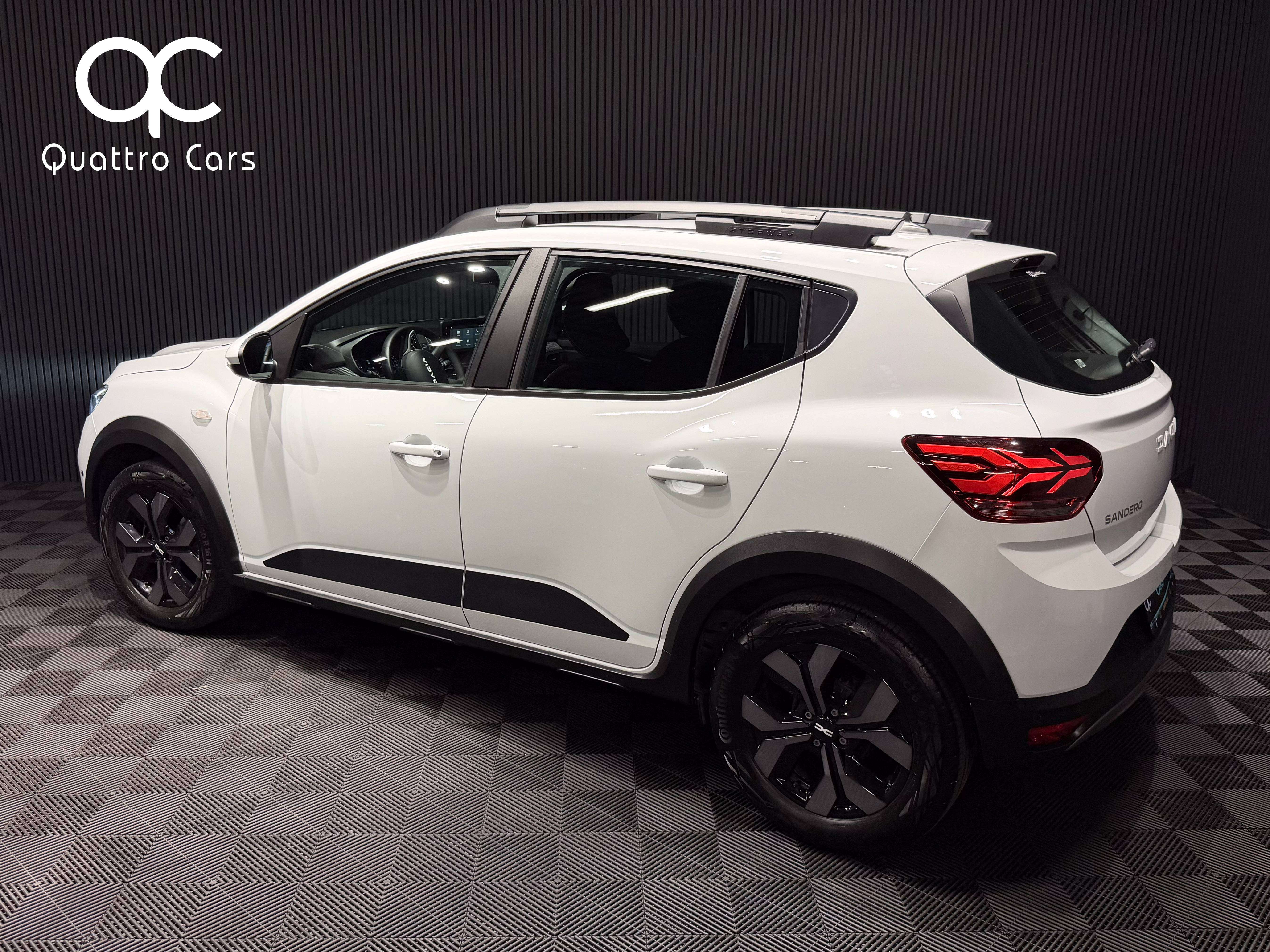 Dacia Sandero Stepway / 1.0 TCe 91 Ch / Camera / Jantes 16p / Car play / Clim auto