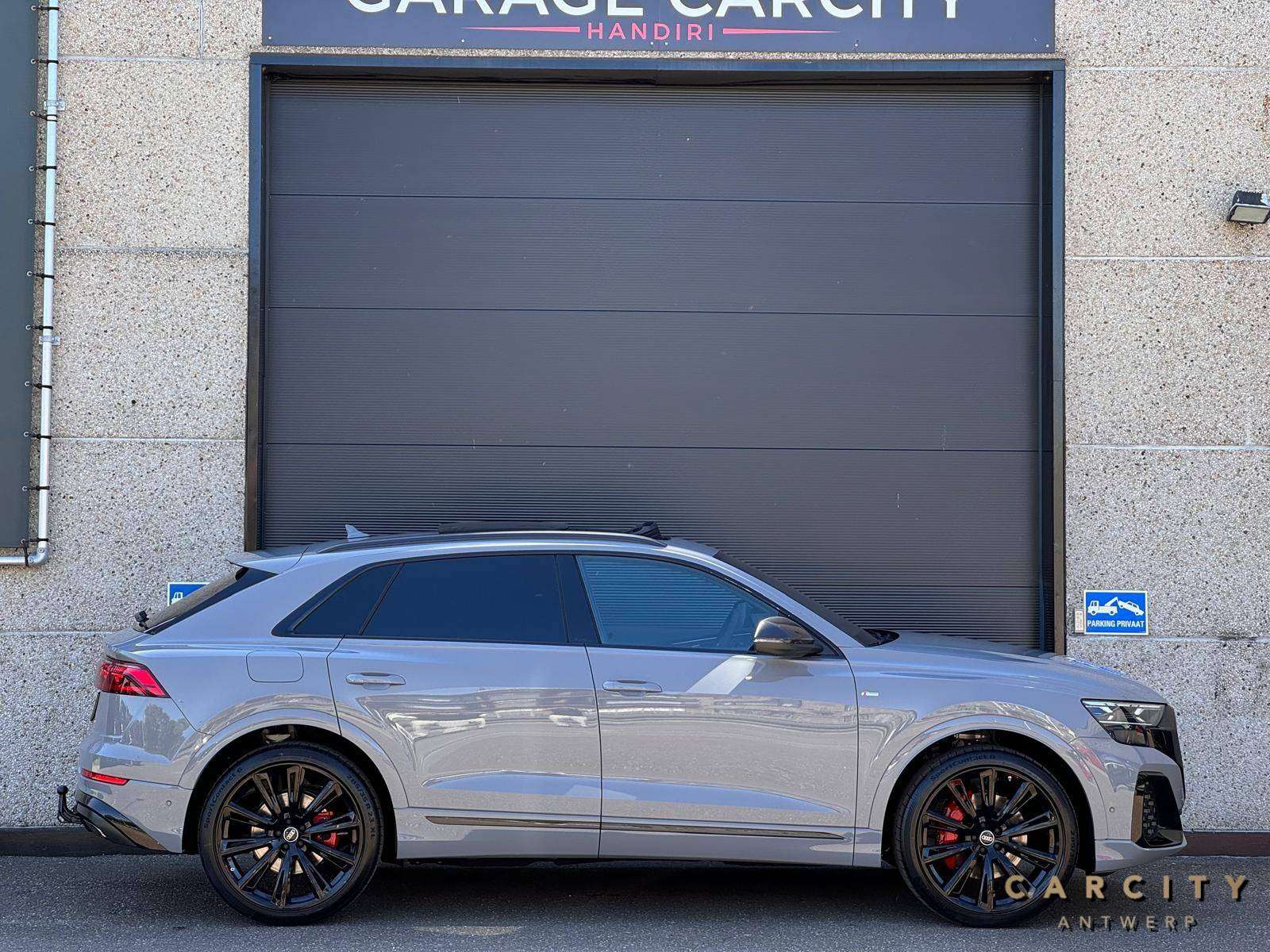 Audi Q8 Q8 SUV 50 TDi Quattro Tiptronic | NARDO GREY | CARBON PACK EXT | ALCANTARA | MASSAGE | B&O | OLED | HUD | 360 ° |