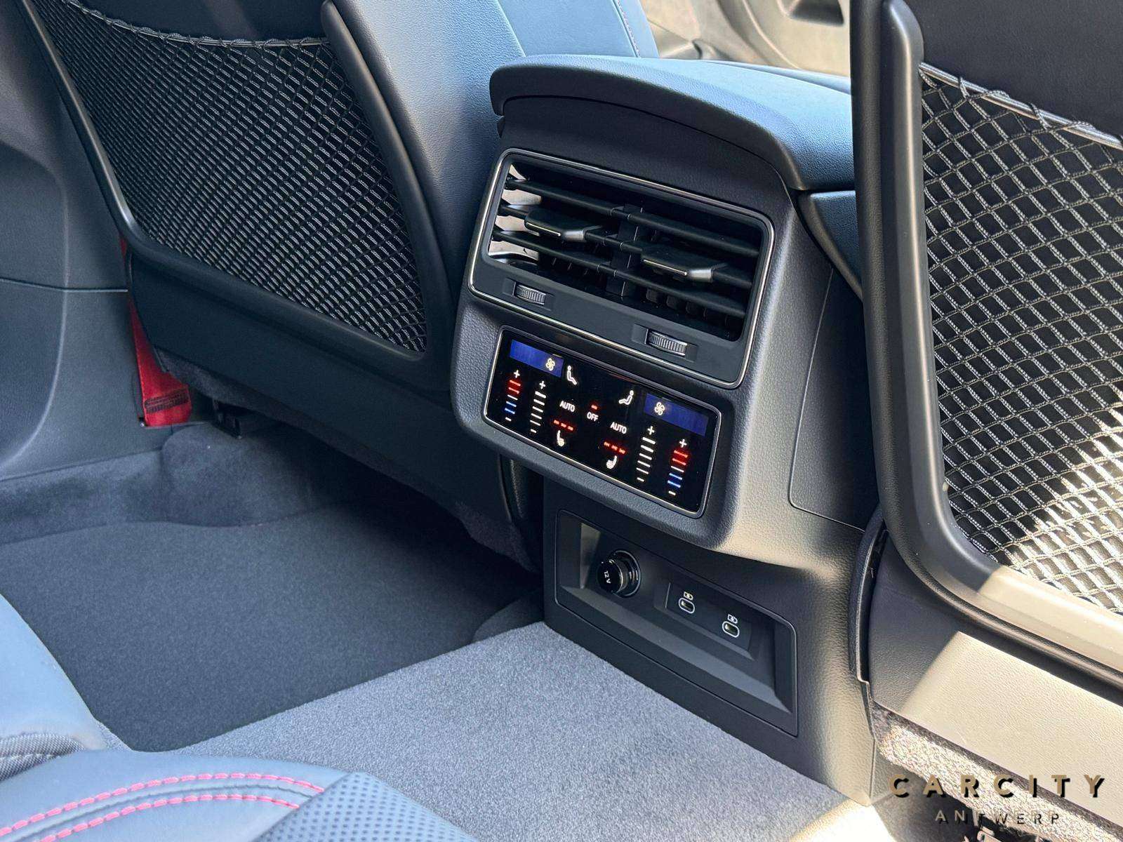 Audi Q8 Q8 SUV 50 TDi Quattro Tiptronic | NARDO GREY | CARBON PACK EXT | ALCANTARA | MASSAGE | B&O | OLED | HUD | 360 ° |