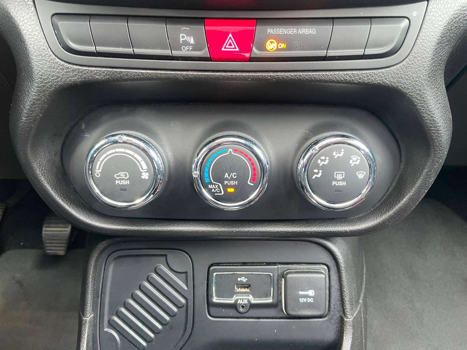 Jeep Renegade Renegade 1.4 Turbo 4x2 Downtown/TOIT PANO