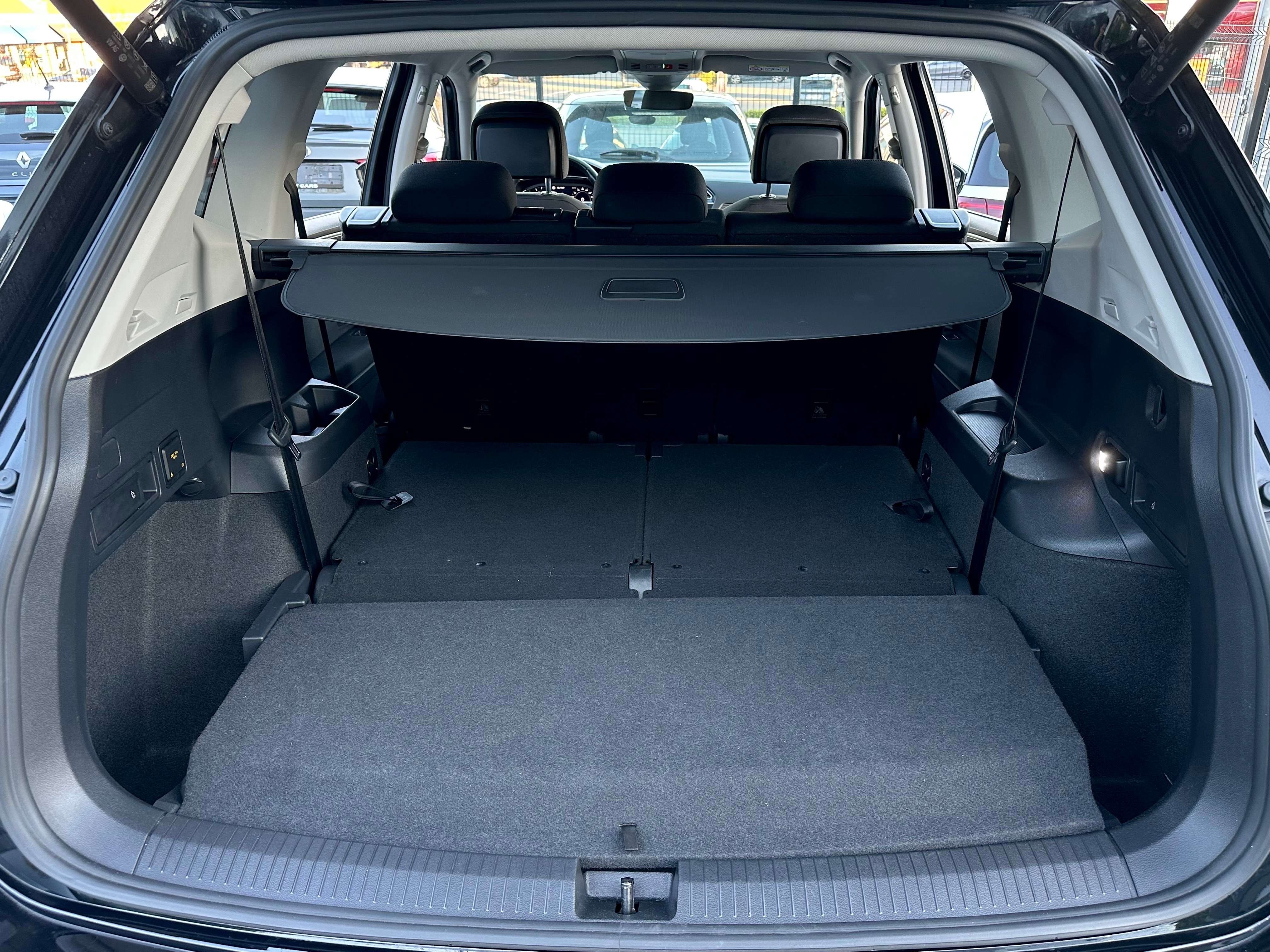 Volkswagen Tiguan Allspace 1.5 TSI*7 PLACES*SIEGE CHAUFF*NAVI*GARANTIE 12 MOIS*