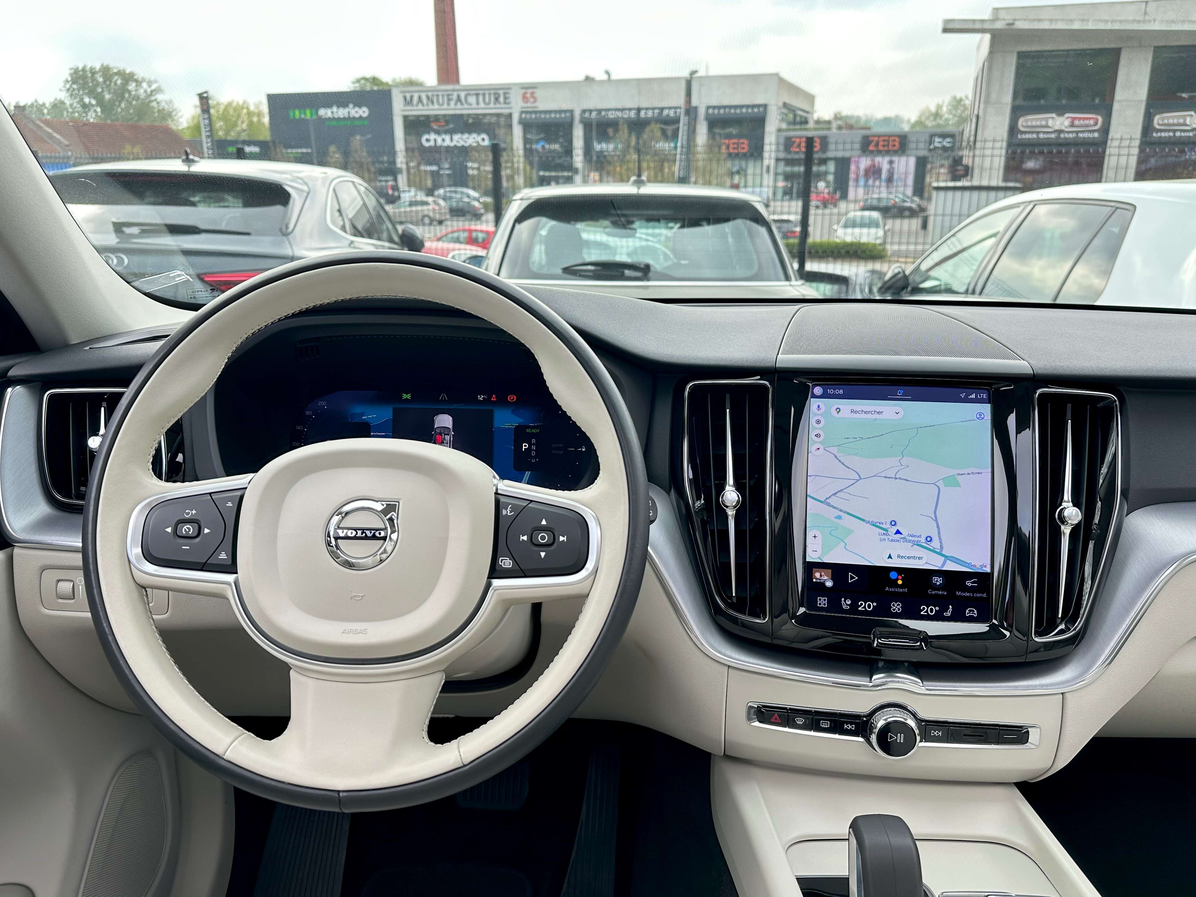 Volvo XC60 2.0 T6*TOIT OUVRANT*1ER PROP*CARNET COMPLET VOLVO*CUIR*GARANTIE