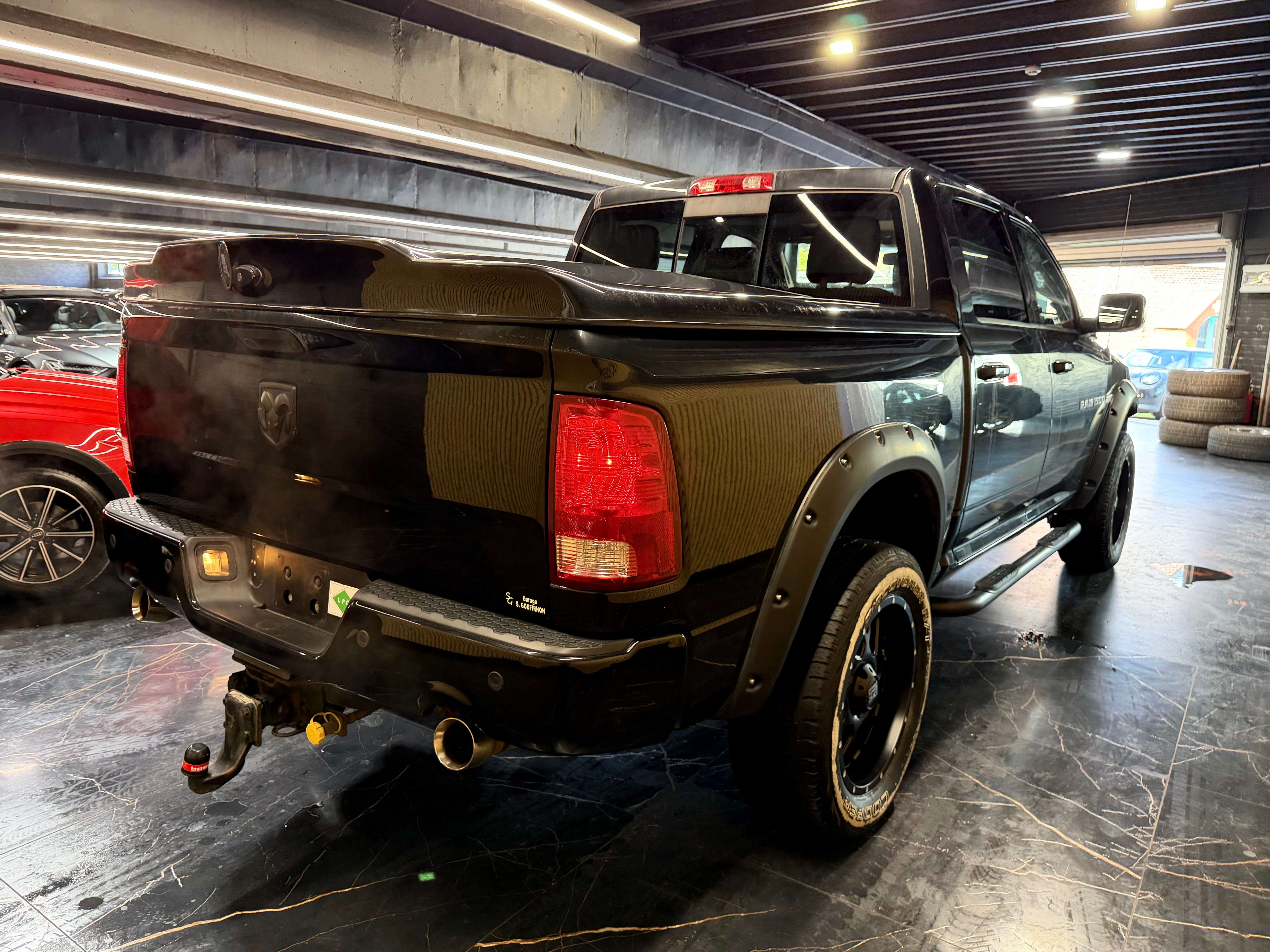 Dodge RAM 1500 HEMI 5.7L 4X4  **LPG - ESSENCE  ** UTILITAIRE ** GARANTIE 12 MOIS **