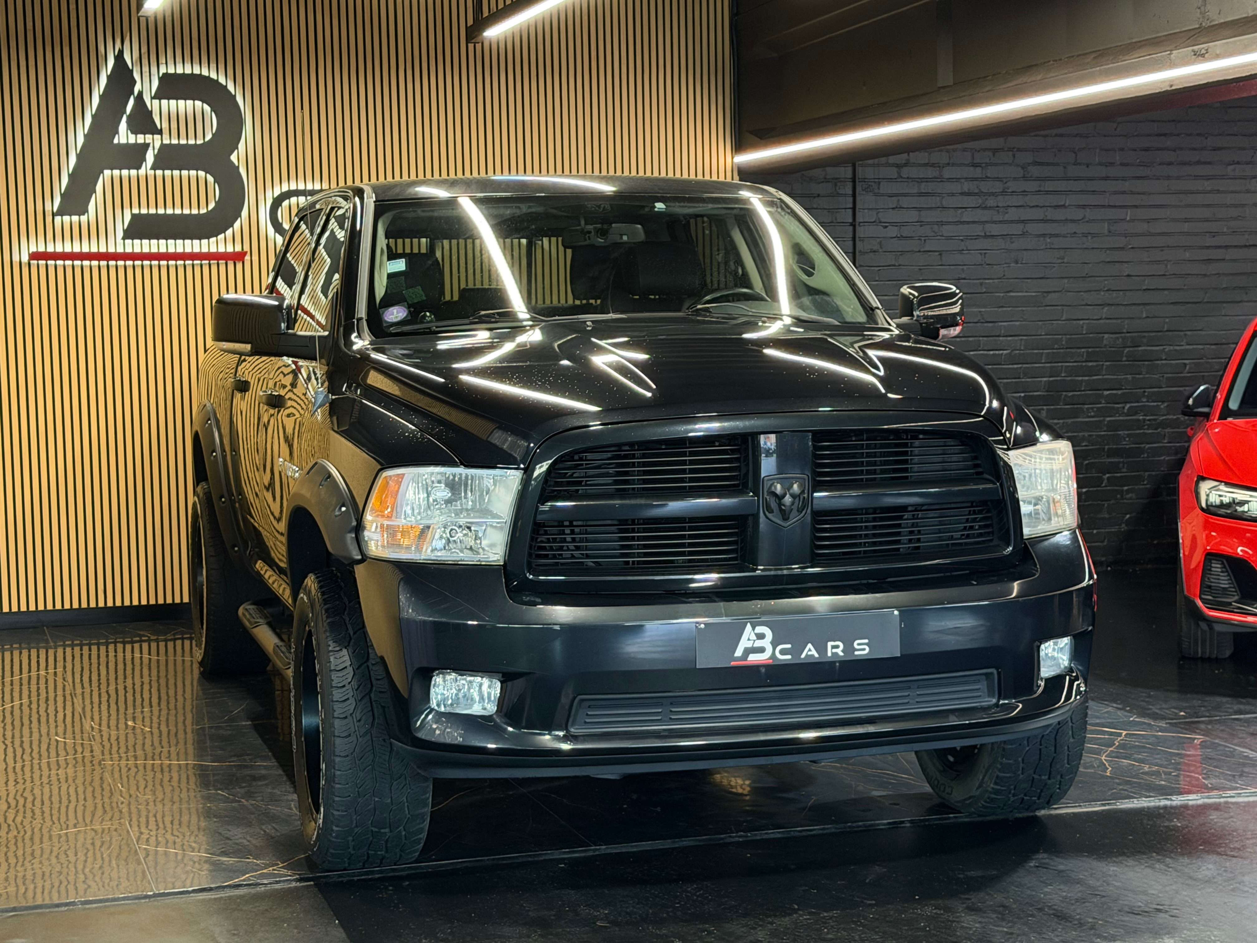 Dodge RAM 1500 HEMI 5.7L 4X4  **LPG - ESSENCE  ** UTILITAIRE ** GARANTIE 12 MOIS **