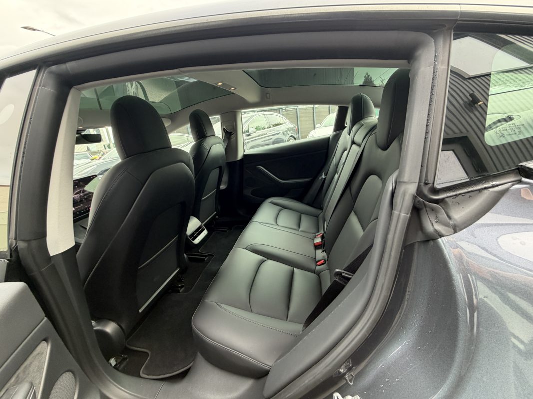 Tesla Model 3 STANDARD PLUSRWD